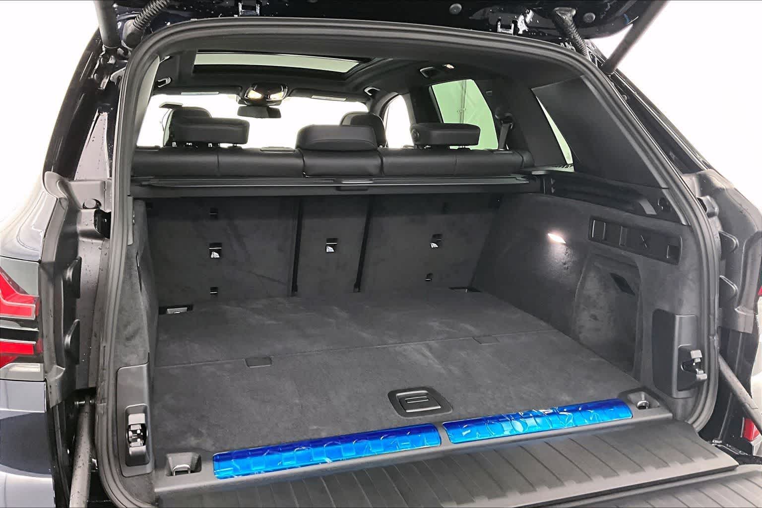 Thumbnail: 2026 BMW X5 - 19