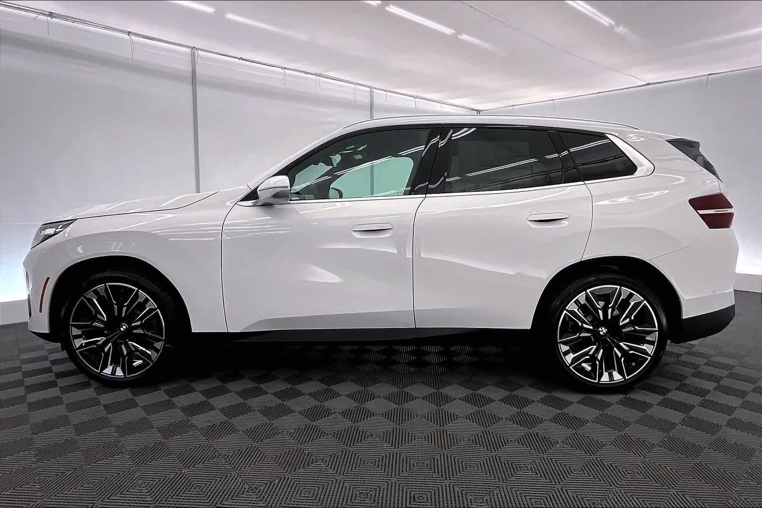 Thumbnail: 2026 BMW X3 - 3