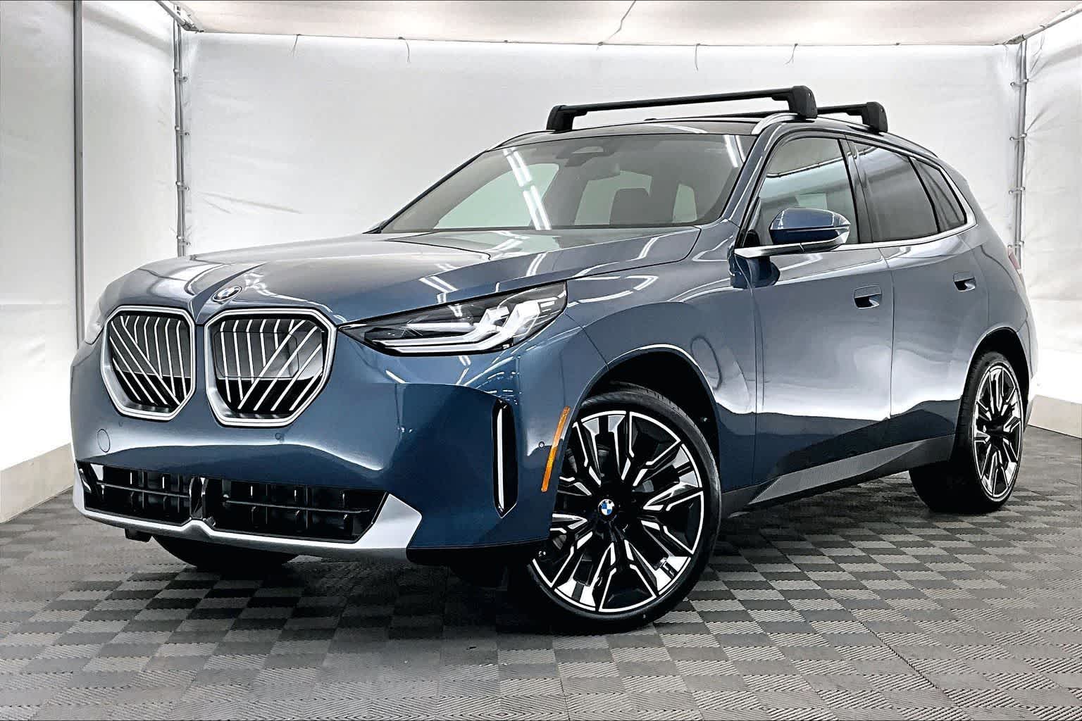 Thumbnail: 2026 BMW X3 - 1