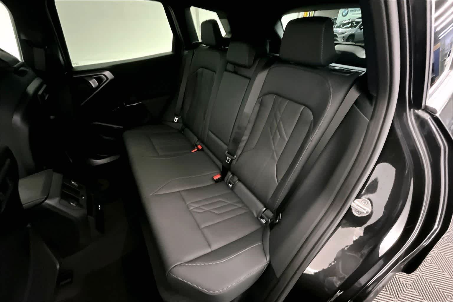 Thumbnail: 2026 BMW X3 - 13