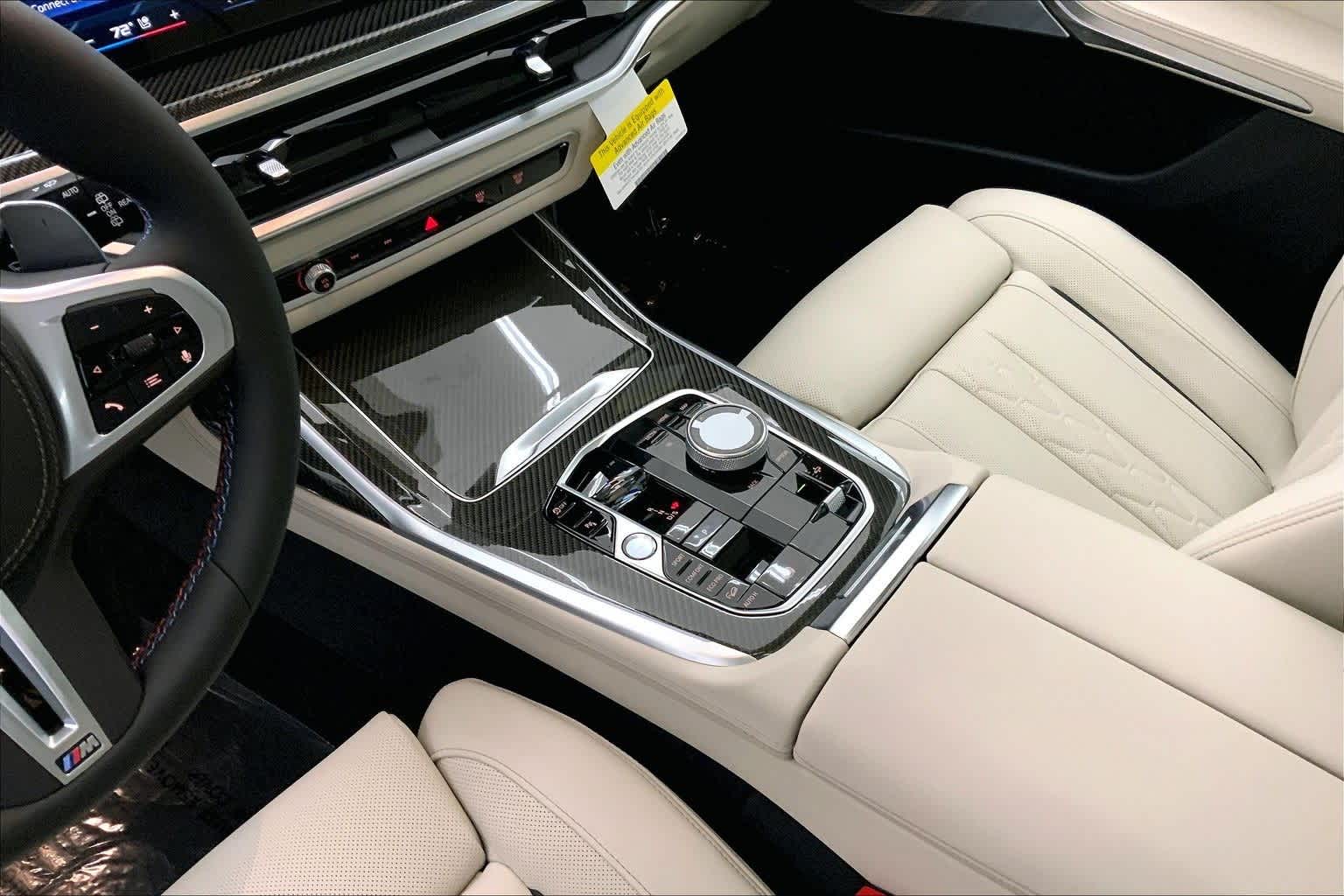 Thumbnail: 2026 BMW X7 - 17