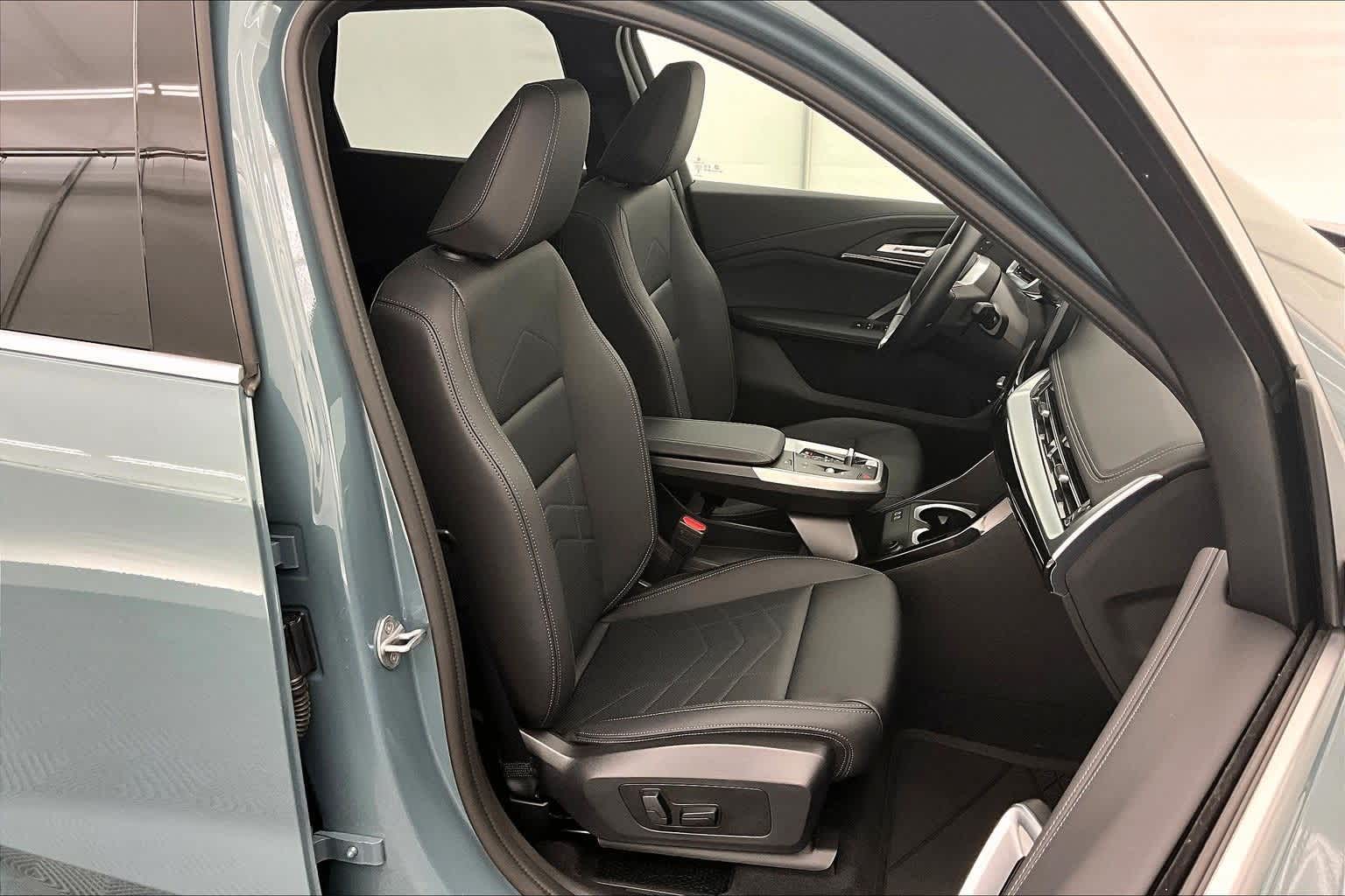 Thumbnail: 2025 BMW X1 - 13