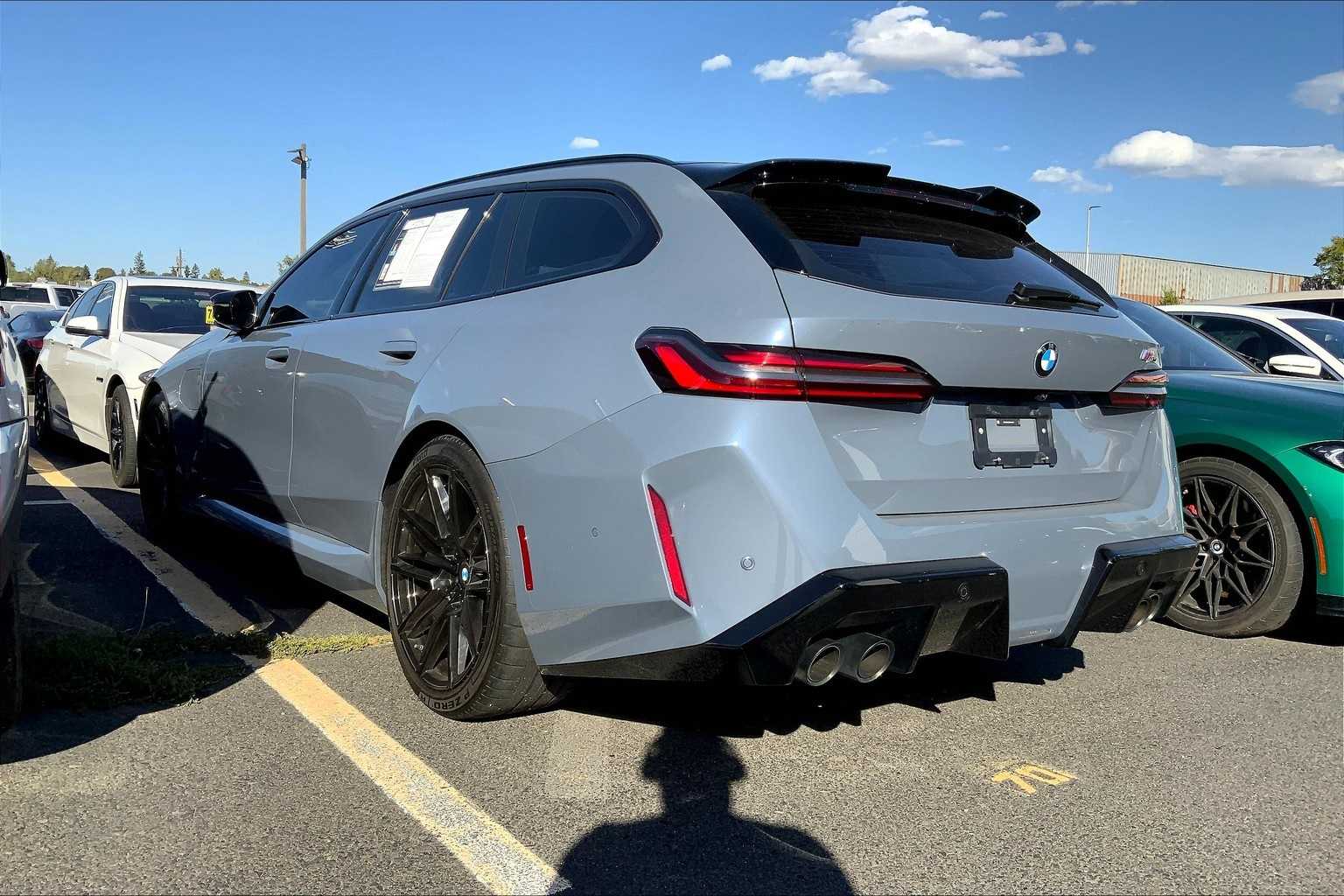 2025 Bmw M5 5 Touring Sedan photo 4