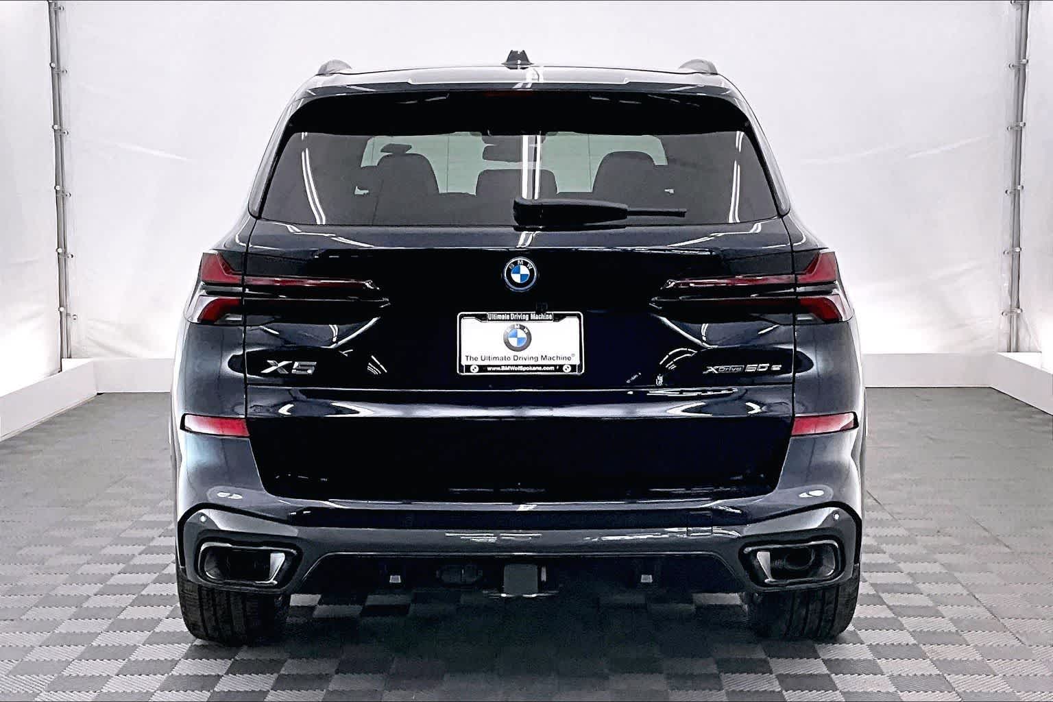 Thumbnail: 2026 BMW X5 - 5
