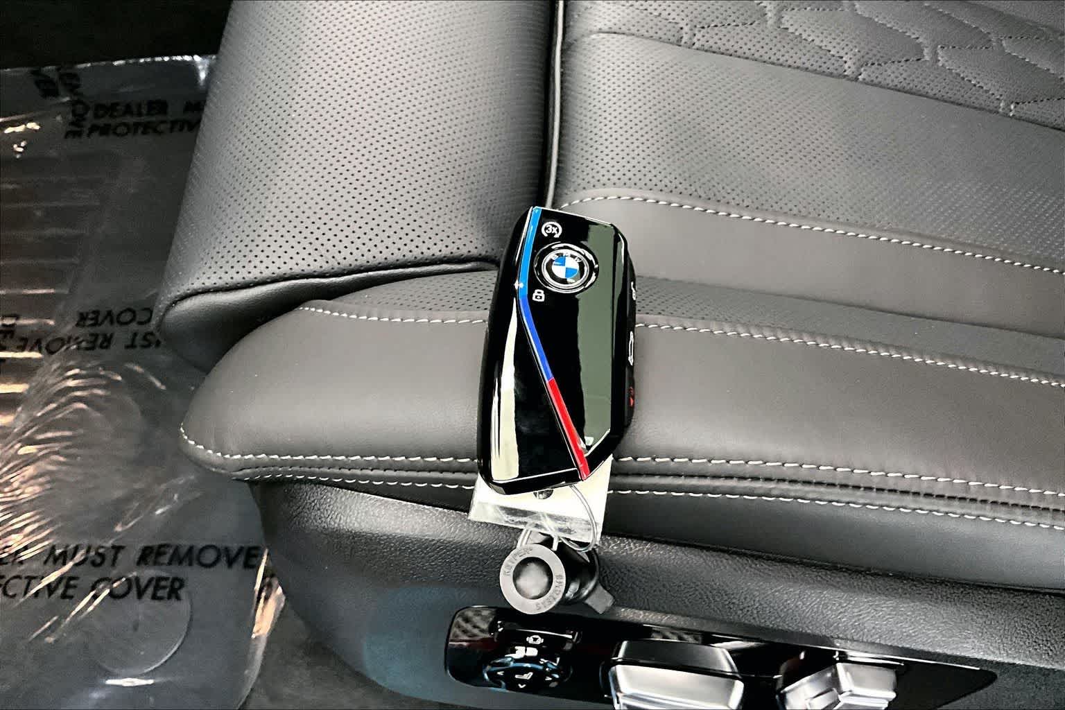 Thumbnail: 2026 BMW X7 - 20