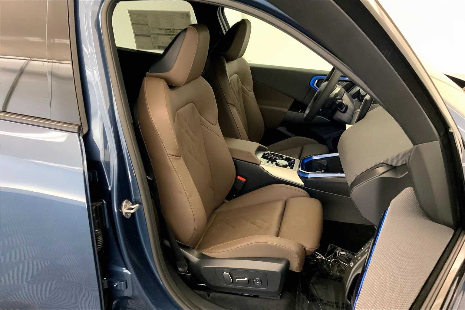 Thumbnail: 2025 BMW X3 - 14