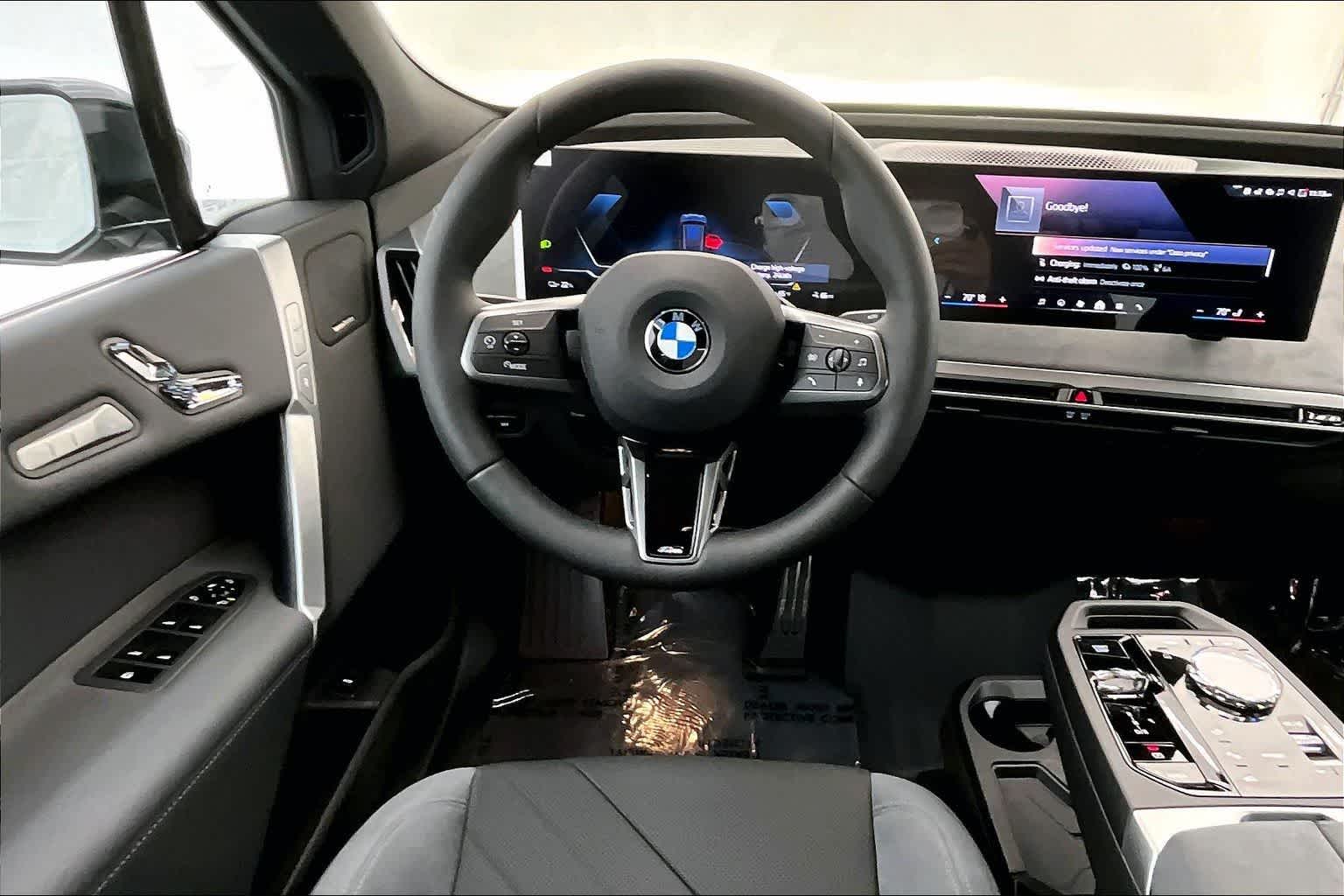 Thumbnail: 2026 BMW iX - 14