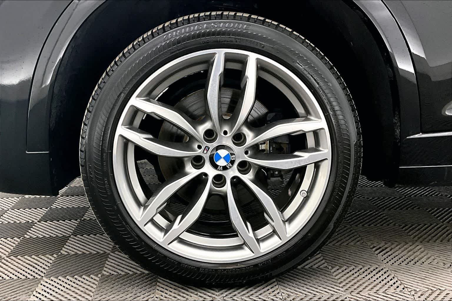 Thumbnail: 2017 BMW X3 - 8
