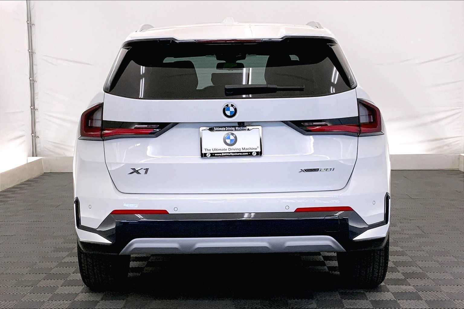 Thumbnail: 2025 BMW X1 - 5