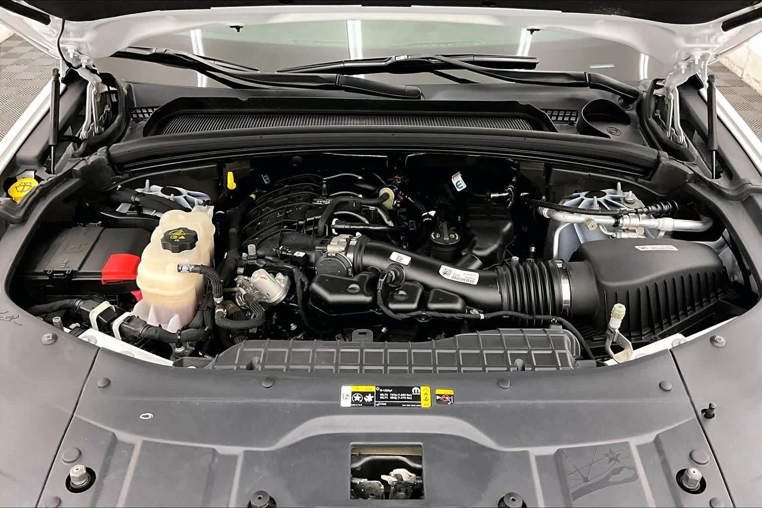 Thumbnail: 2023 Jeep Grand Cherokee - 9