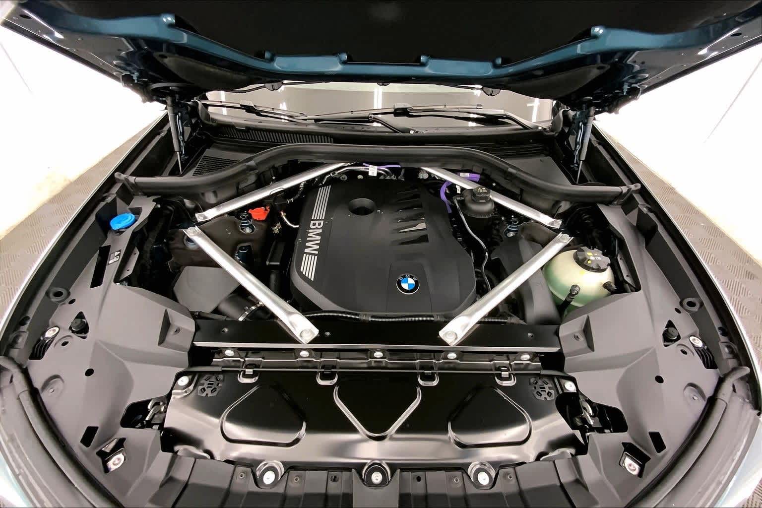 Thumbnail: 2026 BMW X7 - 9