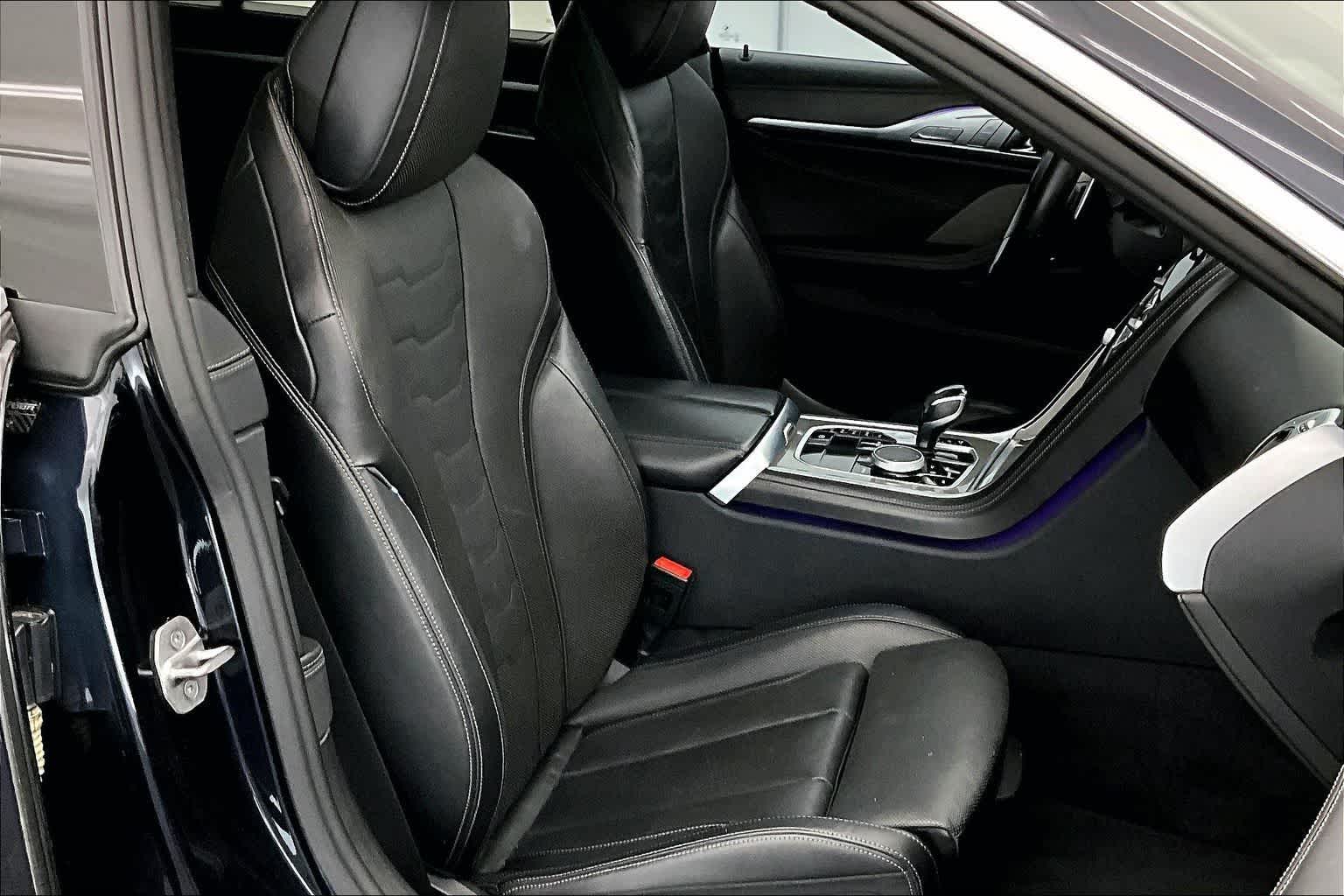 Thumbnail: 2020 BMW 8 Series - 13