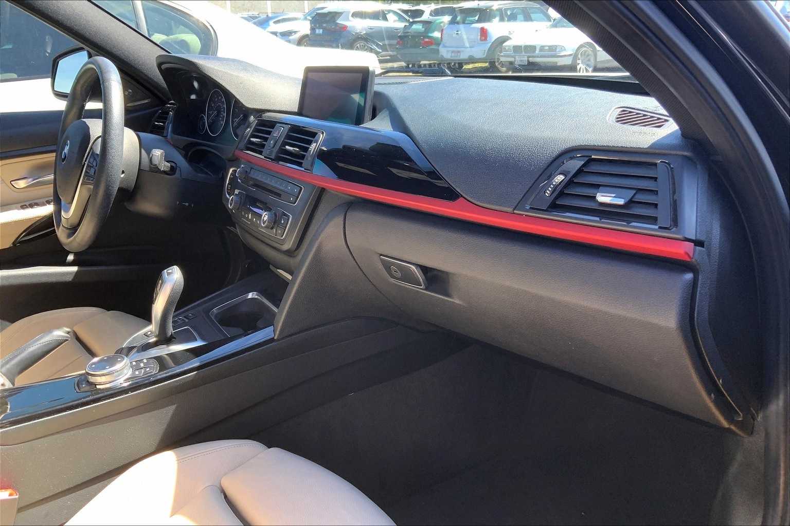 Thumbnail: 2014 BMW 3 Series - 14