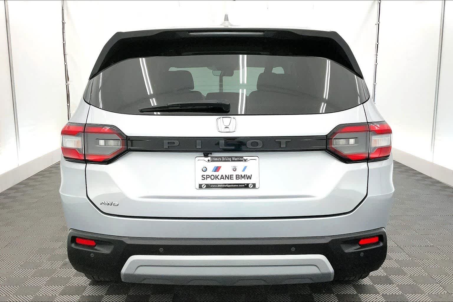 Thumbnail: 2023 Honda Pilot - 5