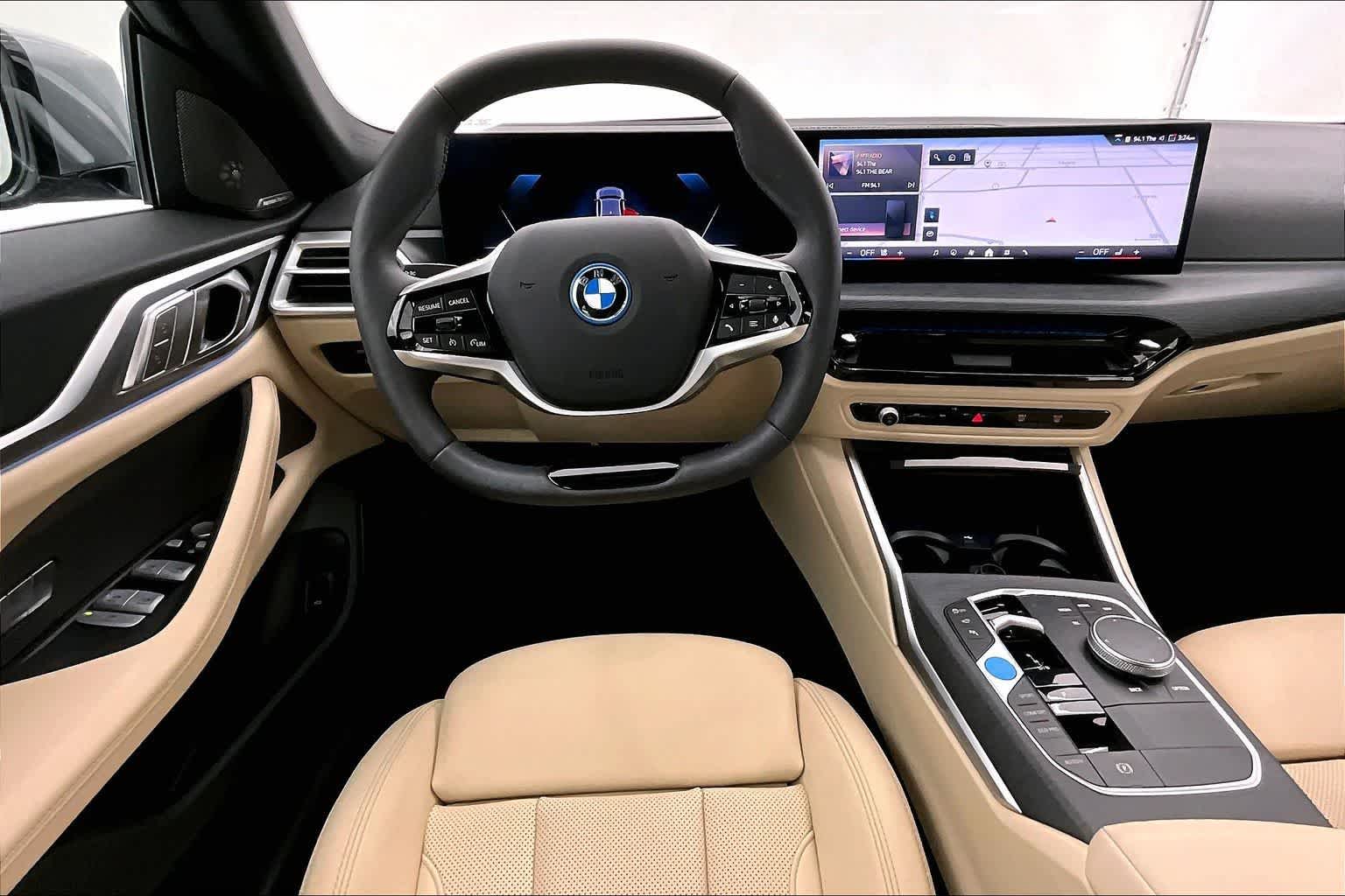 Thumbnail: 2025 BMW i4 - 14
