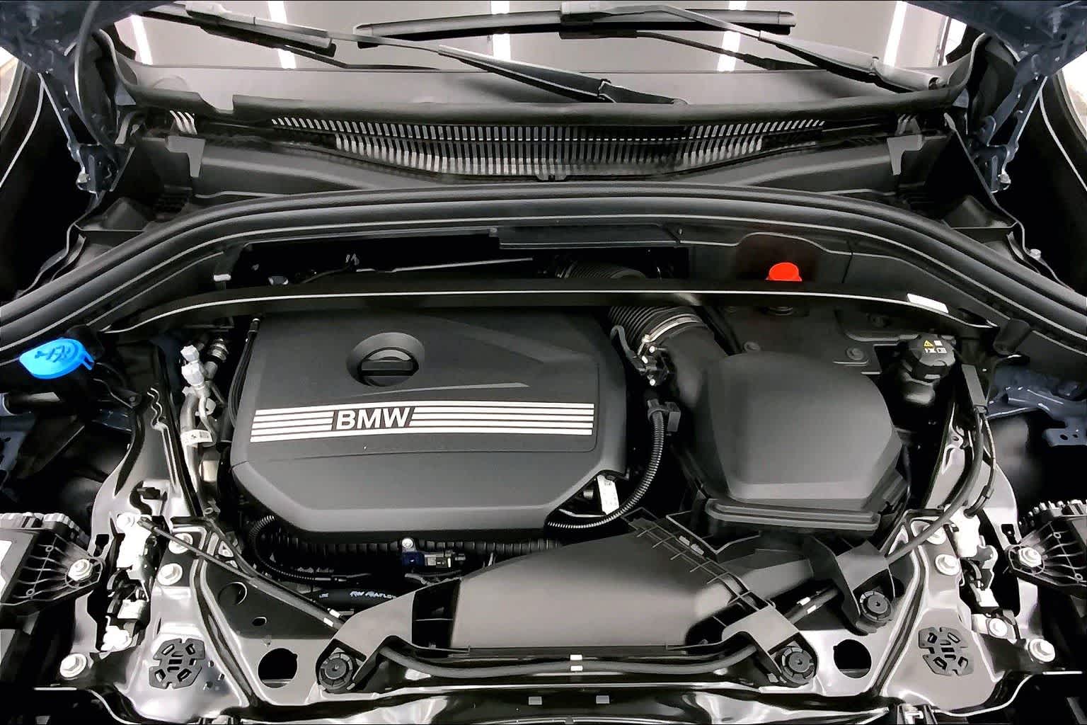 Thumbnail: 2025 BMW X1 - 9