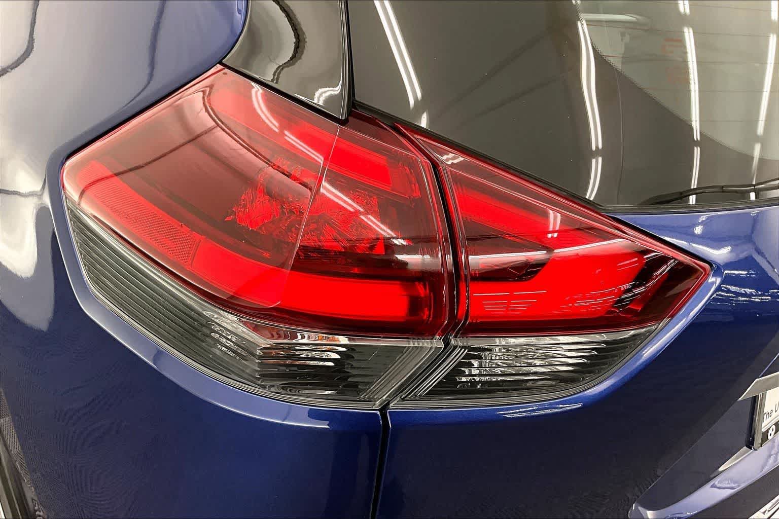 Thumbnail: 2020 Nissan Rogue - 33