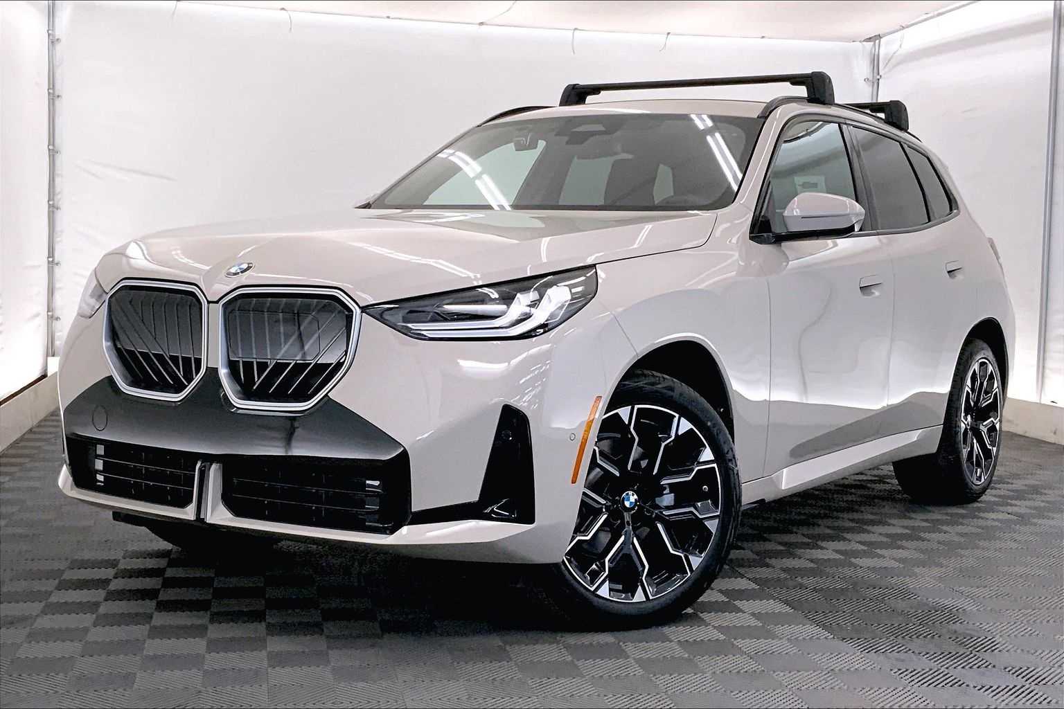 2025 BMW X3 3.0i Hero Image