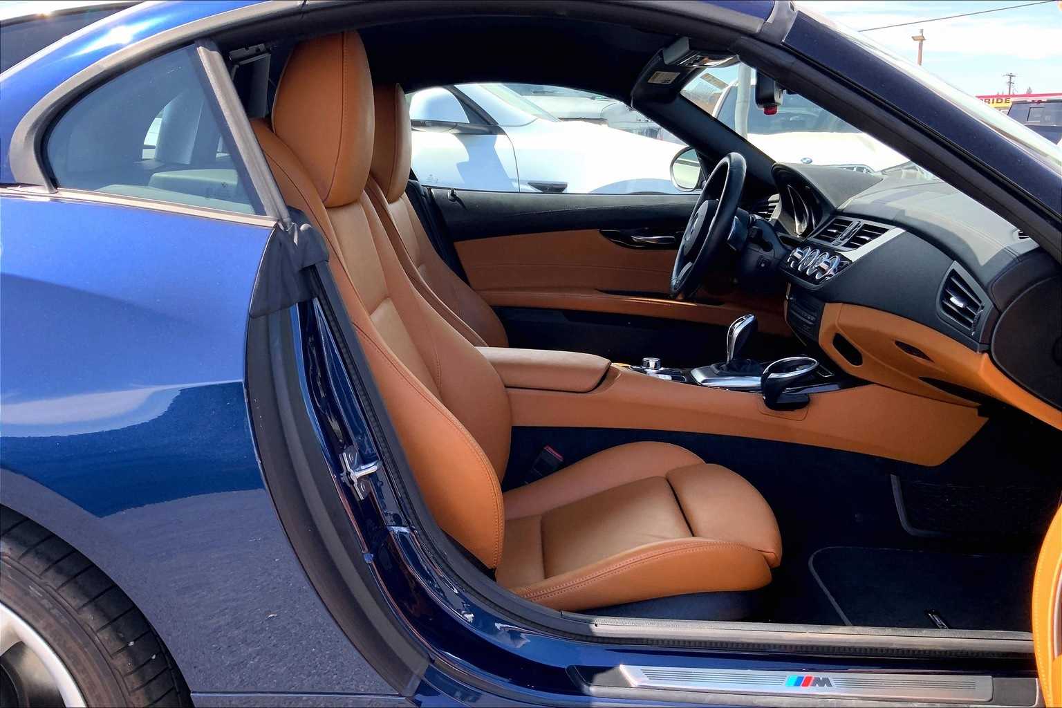 Thumbnail: 2011 BMW Z4 - 13