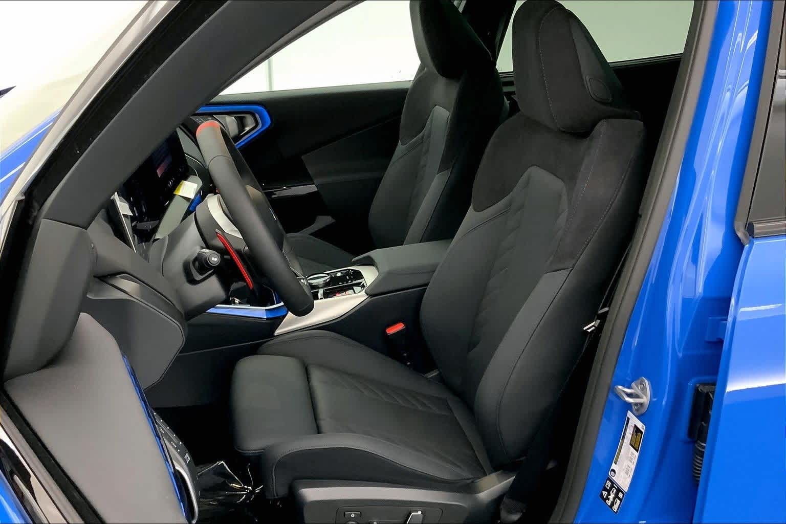 Thumbnail: 2026 BMW X3 - 11