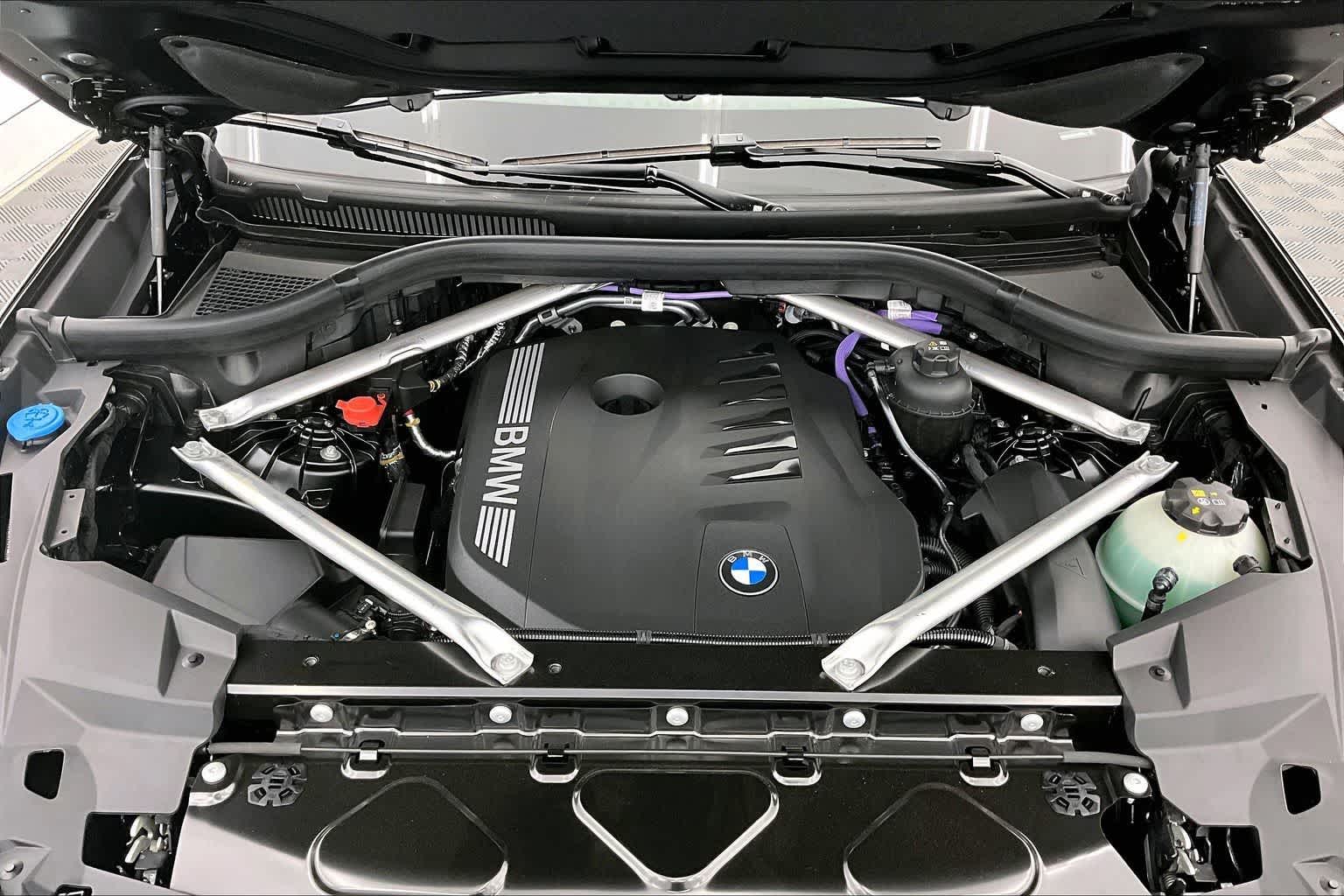 Thumbnail: 2026 BMW X5 - 9
