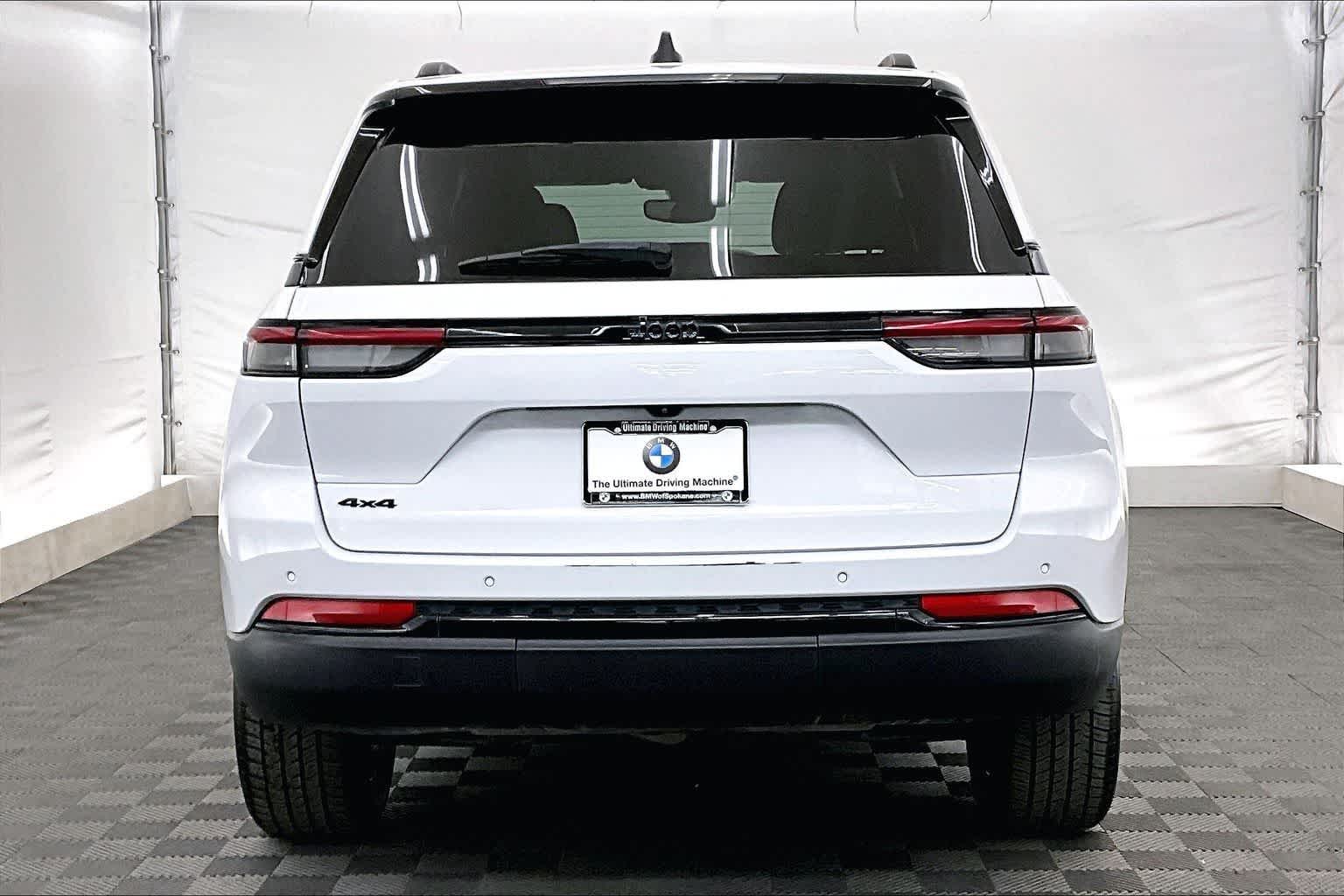 Thumbnail: 2023 Jeep Grand Cherokee - 5