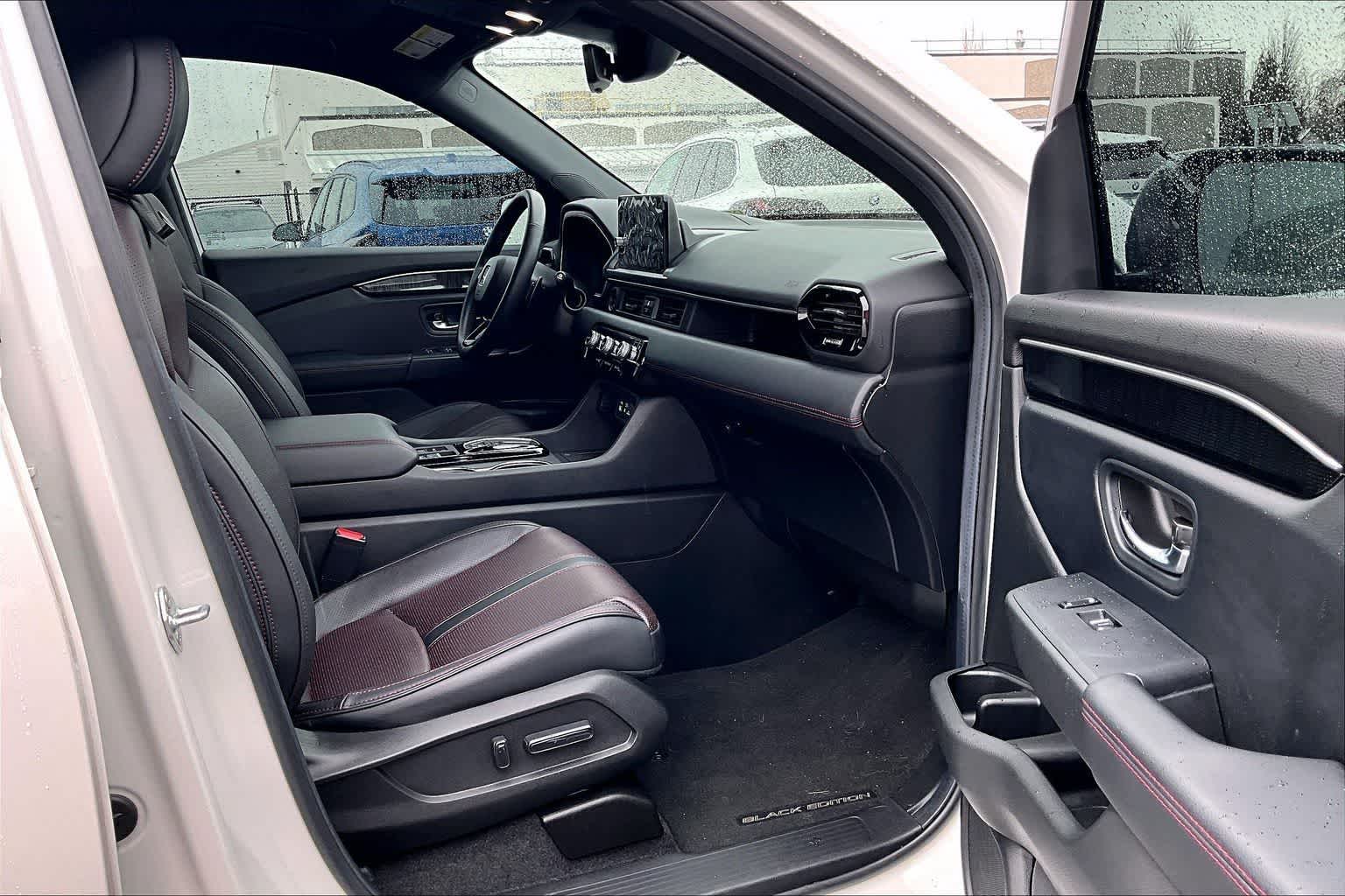 Thumbnail: 2025 Honda Pilot - 14