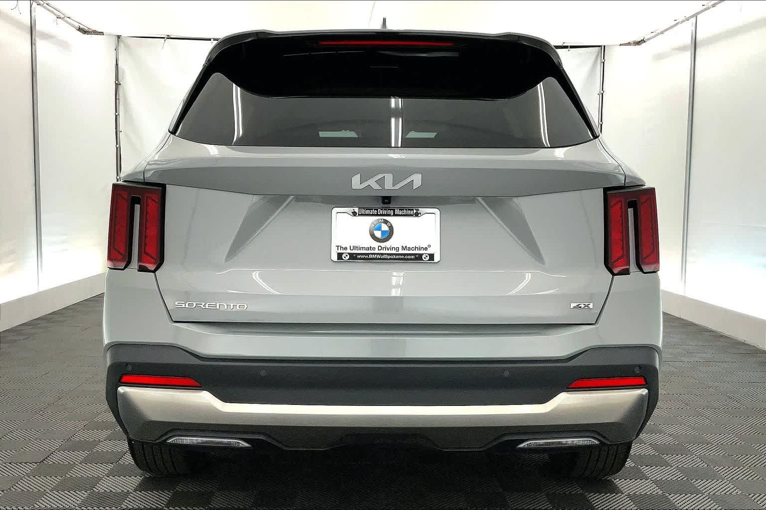 Thumbnail: 2025 Kia Sorento - 5