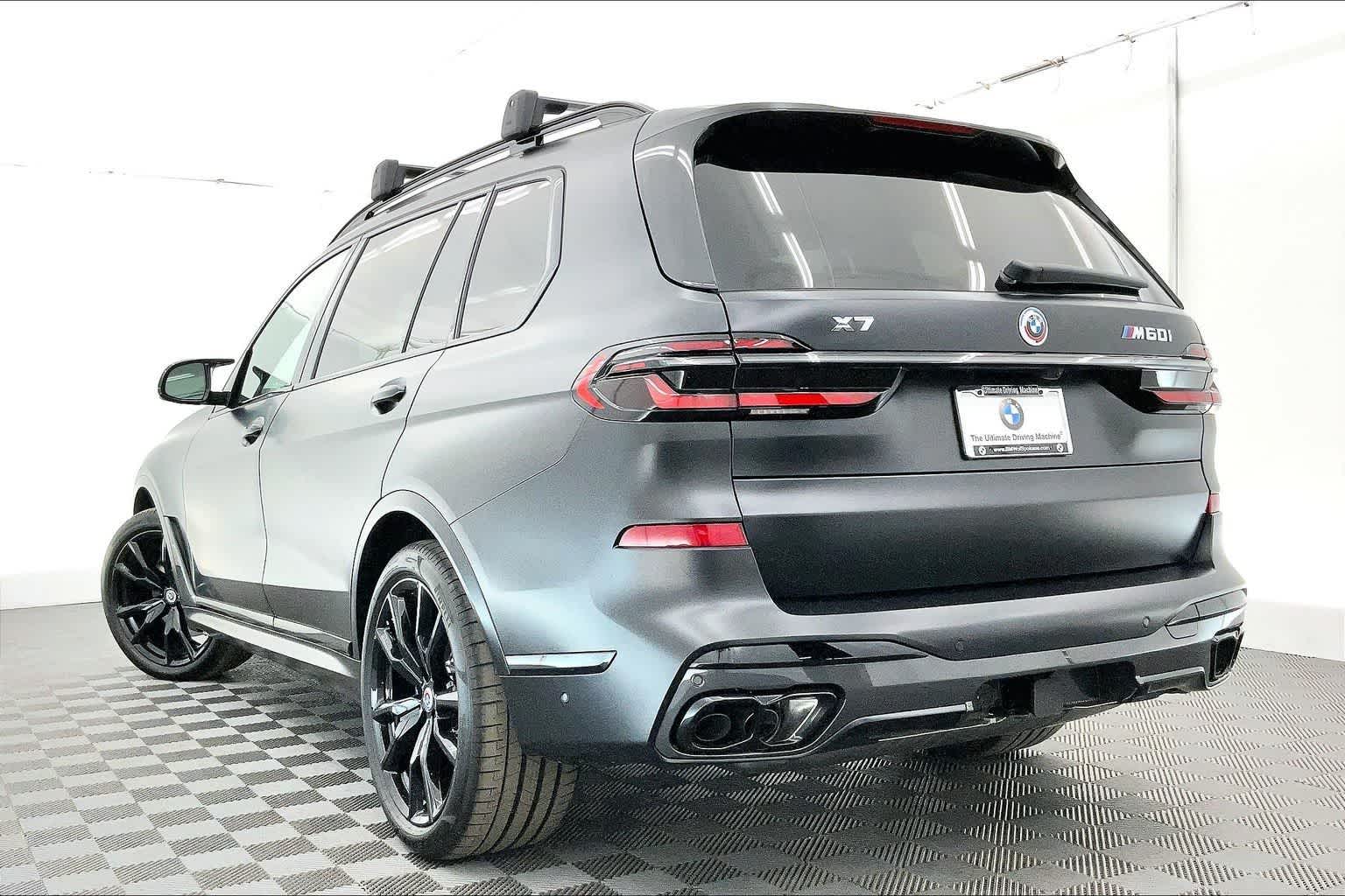 Thumbnail: 2026 BMW X7 - 4