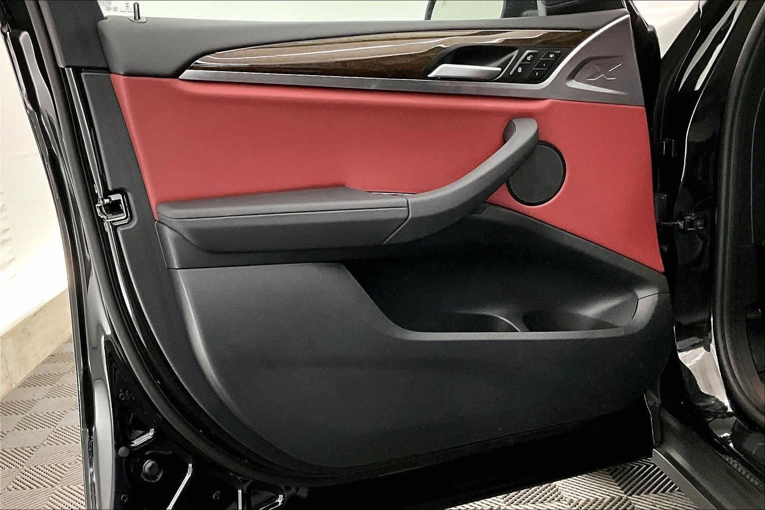 Thumbnail: 2024 BMW X3 - 27