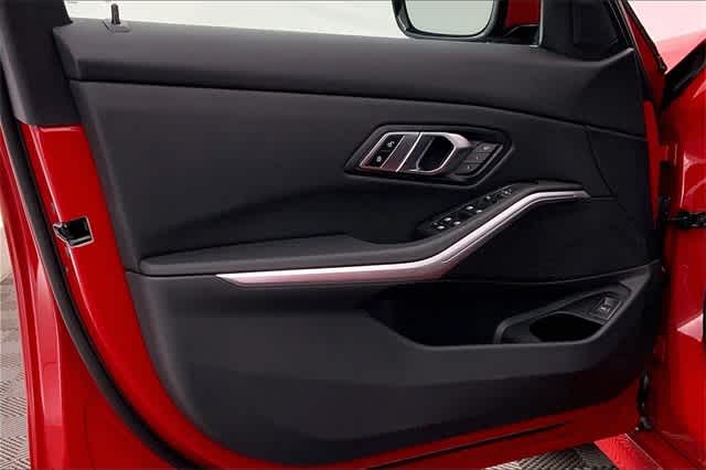 2023 BMW 3 Series 330i xDrive 27