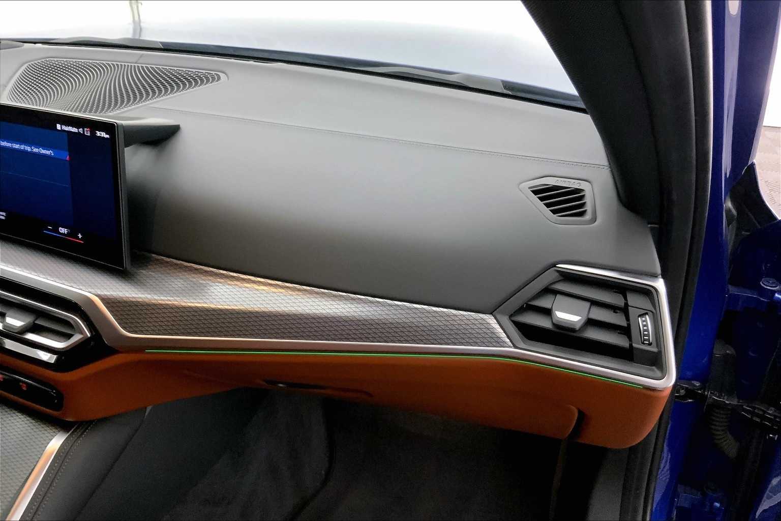 Thumbnail: 2023 BMW M3 - 23