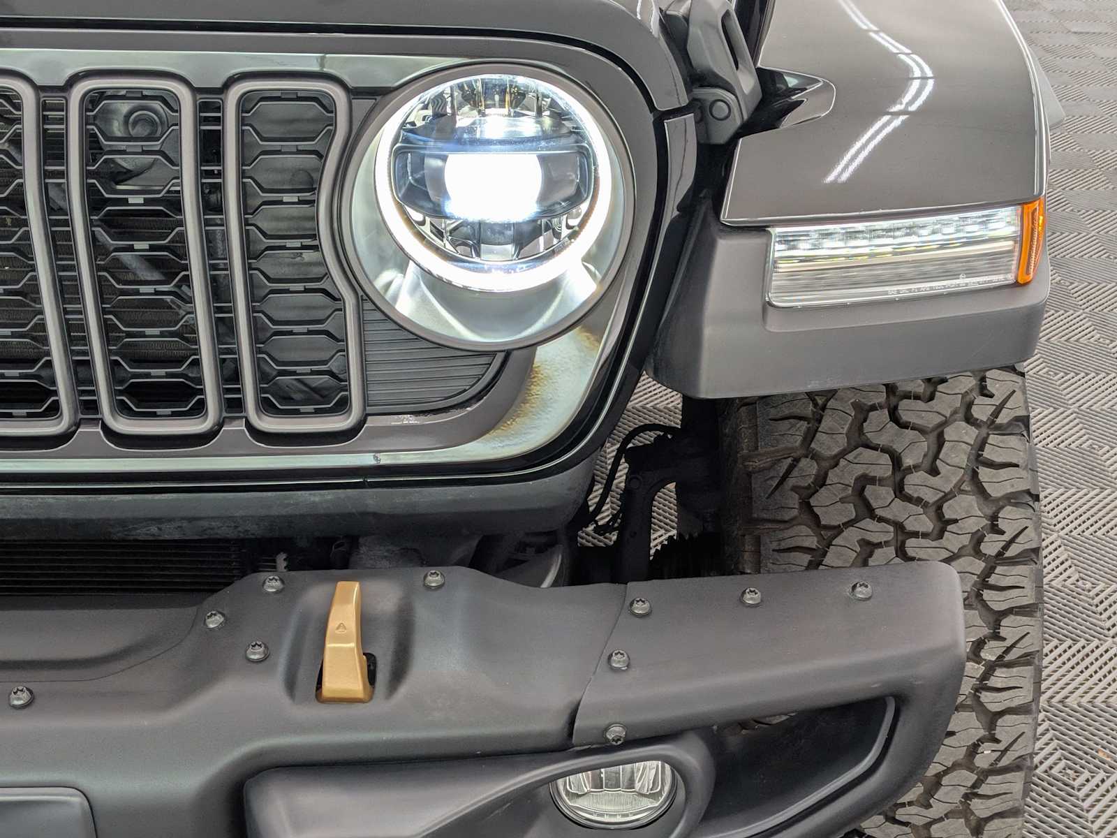 Thumbnail: 2024 Jeep Wrangler - 10