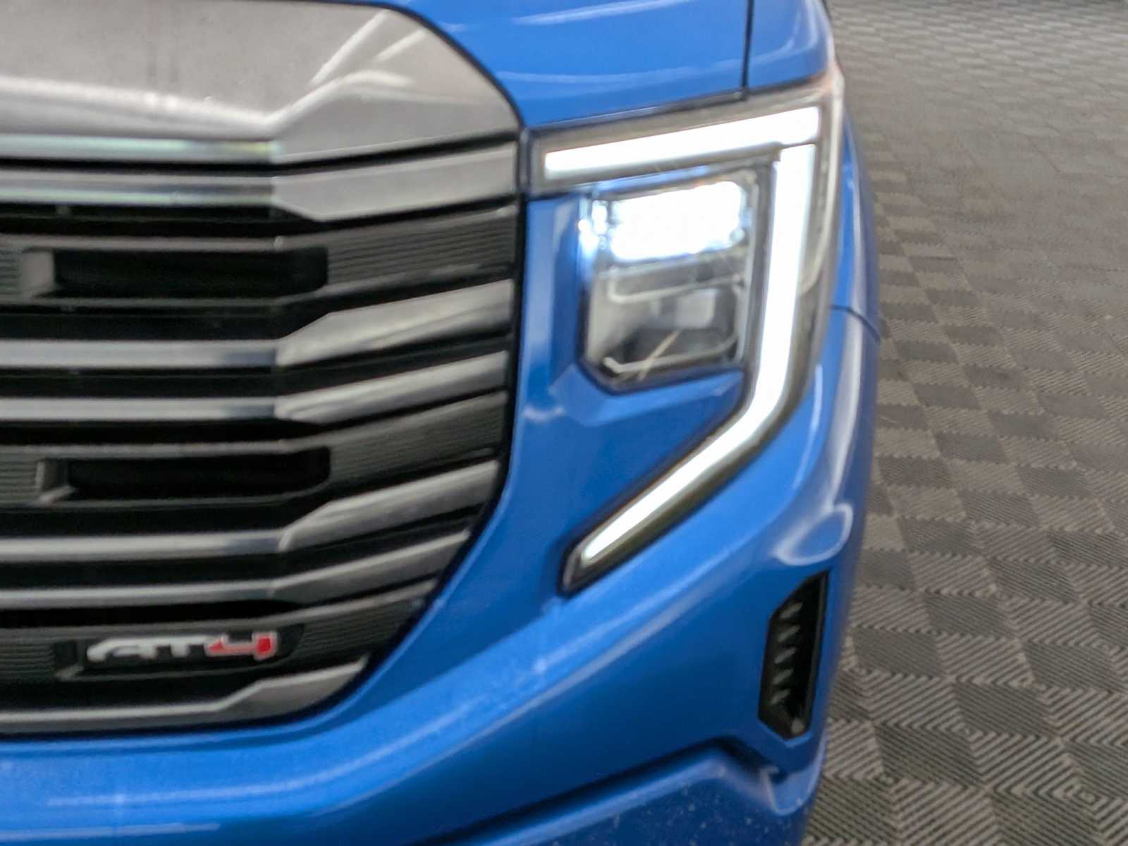 Thumbnail: 2024 GMC Sierra 1500 - 10