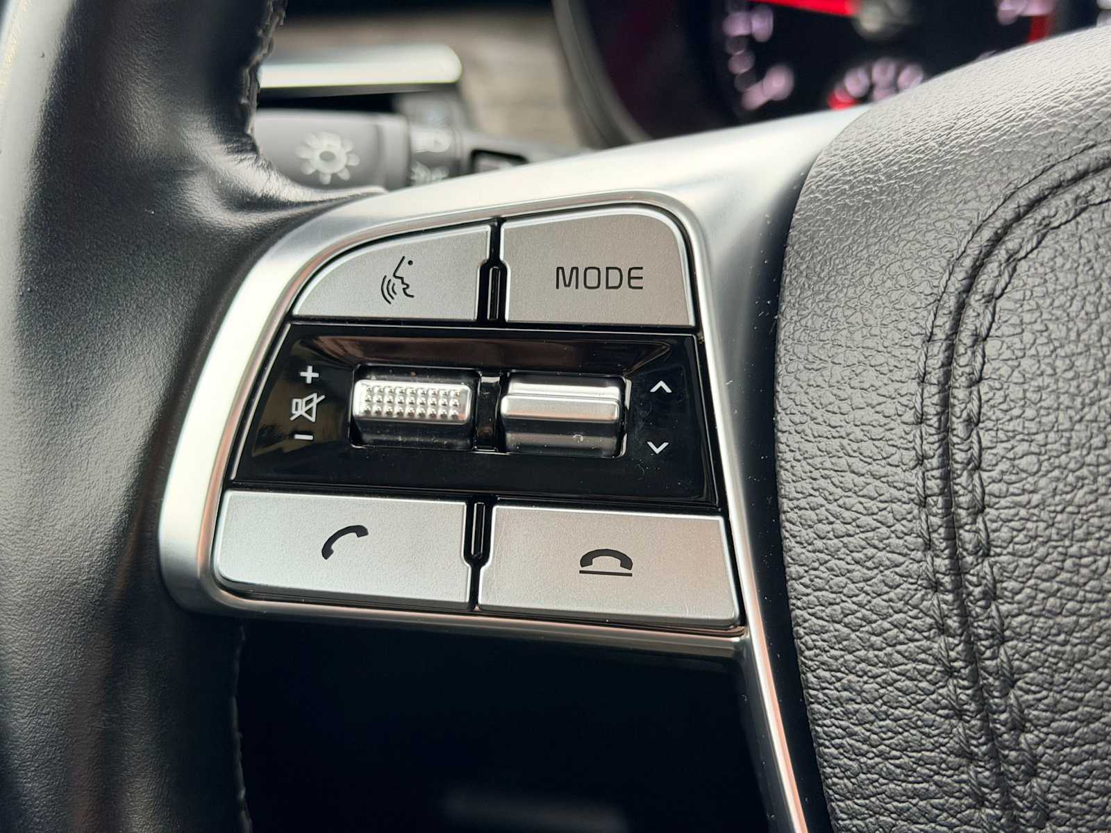 Thumbnail: 2022 Kia Telluride - 23