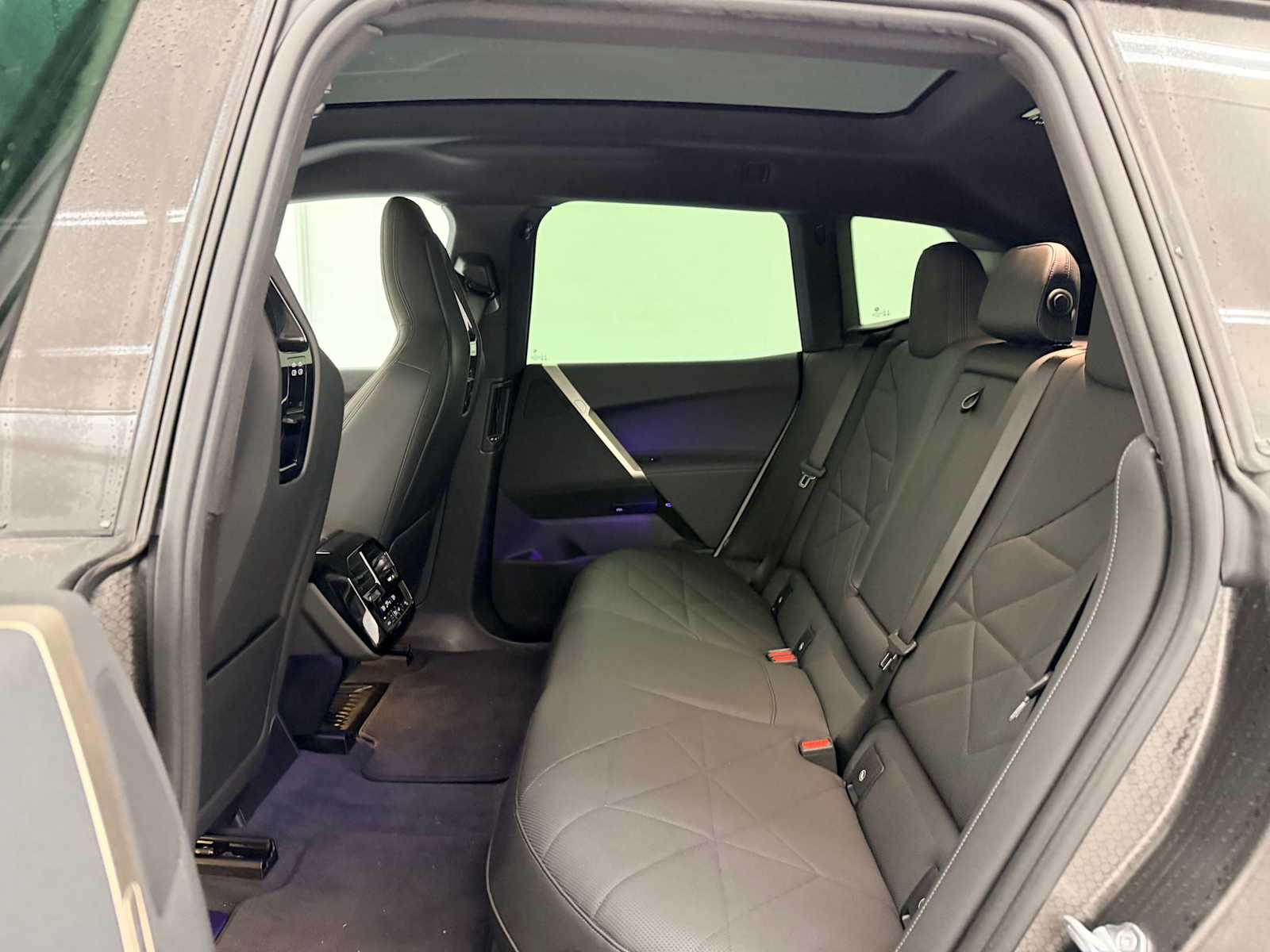 Thumbnail: 2023 BMW iX - 20