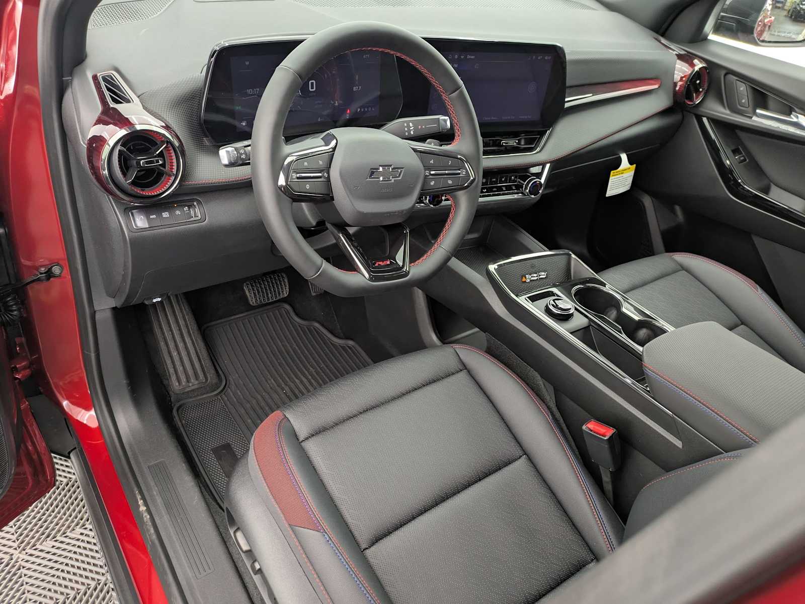 Thumbnail: 2026 Chevrolet Equinox - 2