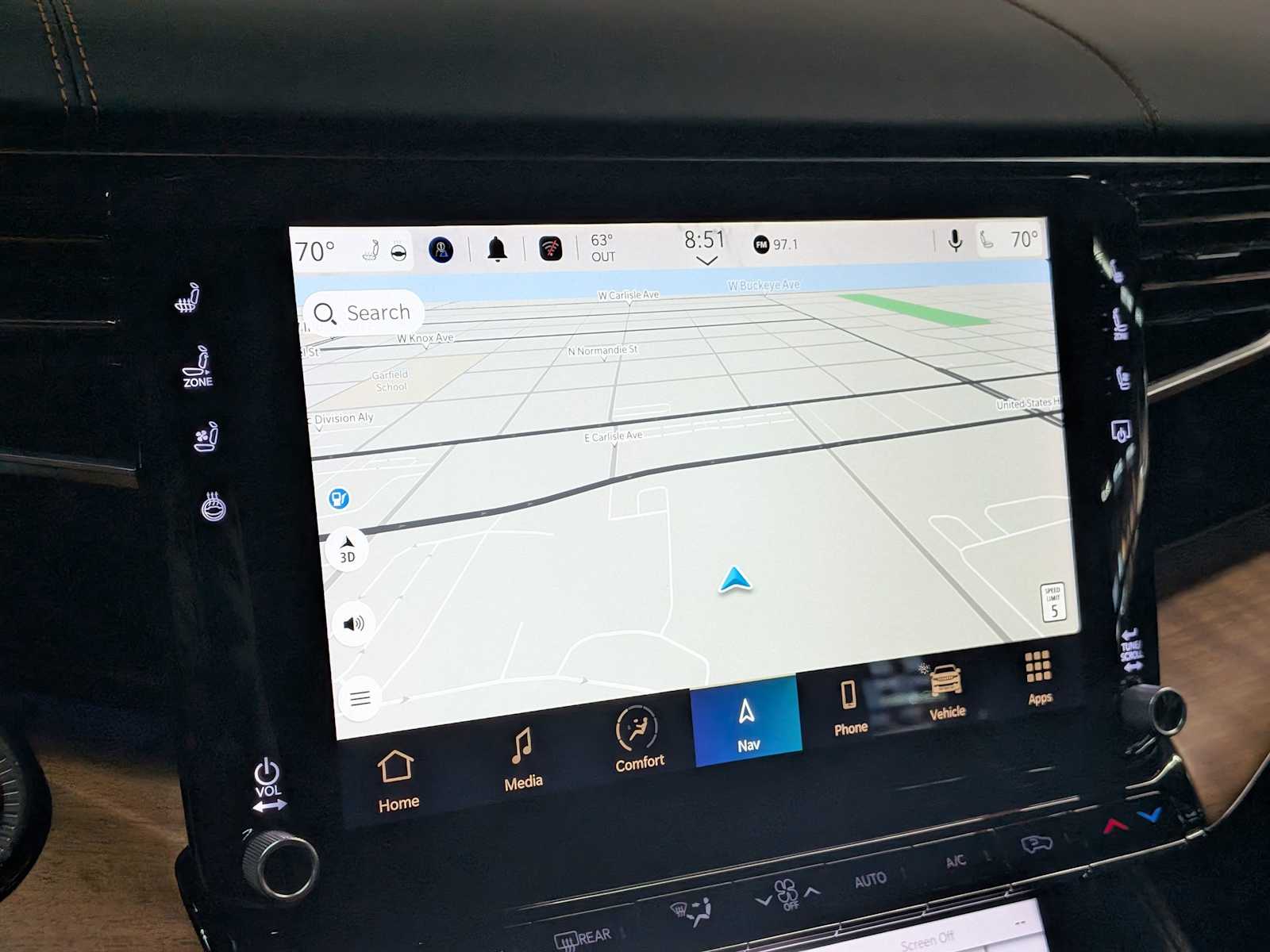 Thumbnail: 2024 Jeep Grand Wagoneer - 29