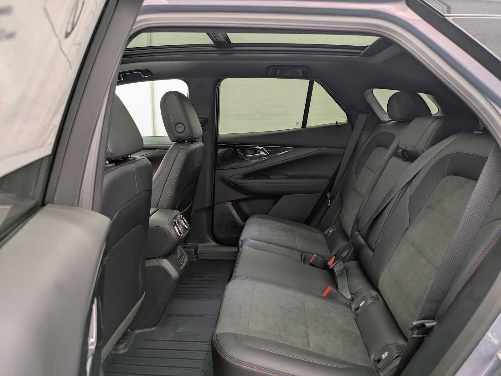 Thumbnail: 2026 Chevrolet Blazer EV - 21