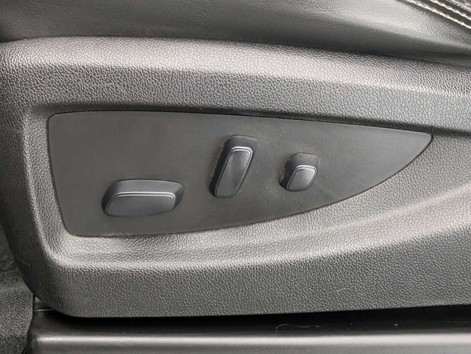 Thumbnail: 2019 GMC Sierra 2500 - 20