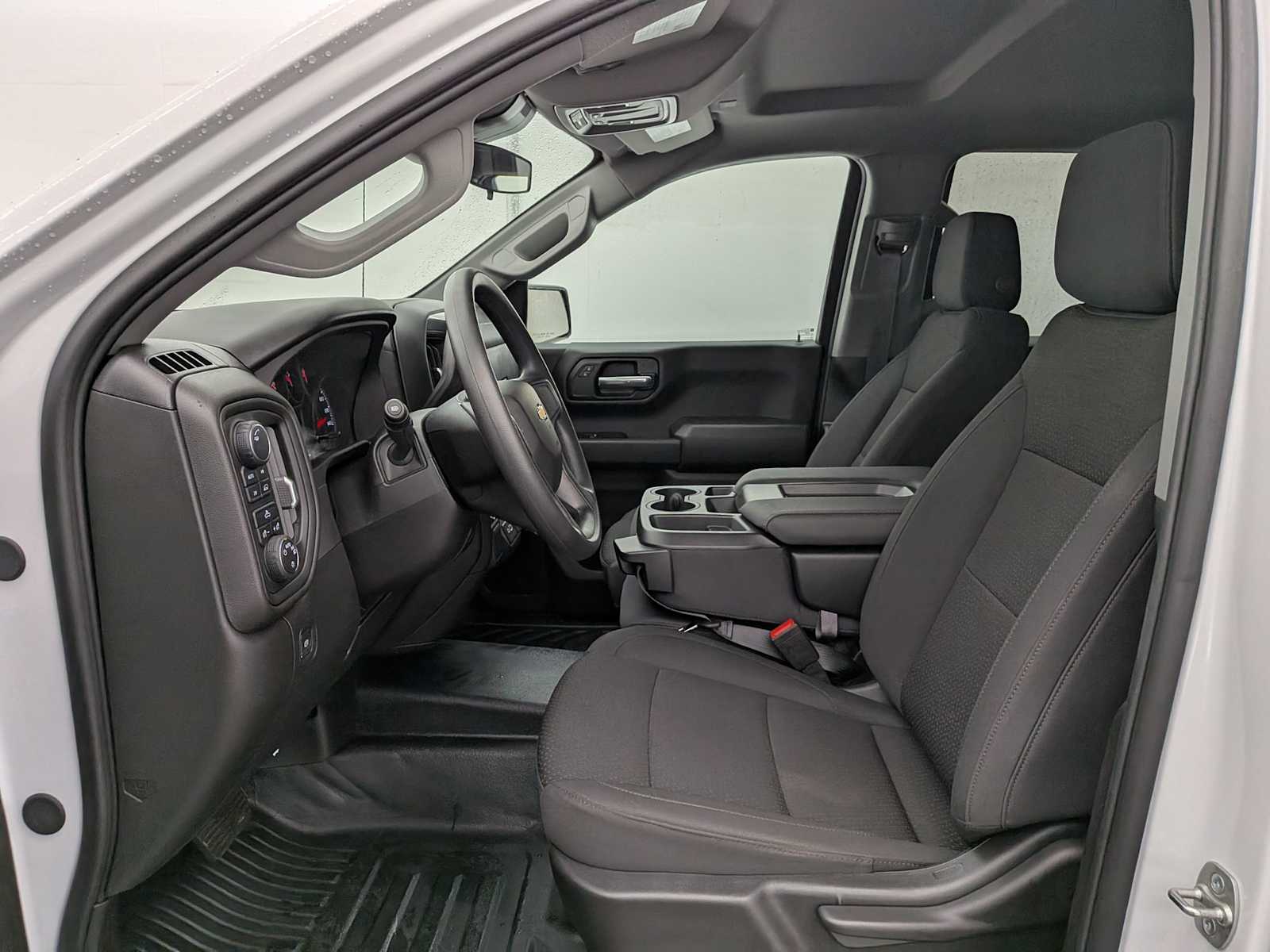 Thumbnail: 2025 Chevrolet Silverado 1500 - 19