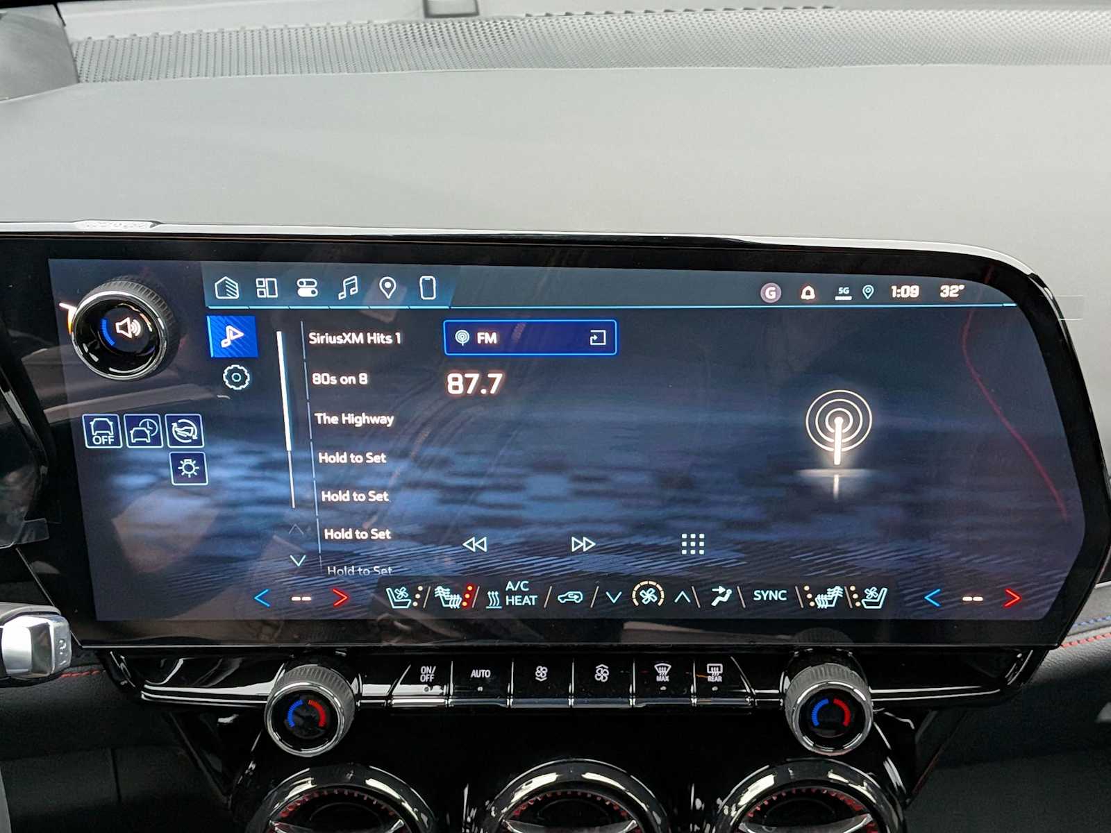 Thumbnail: 2026 Chevrolet Blazer EV - 28