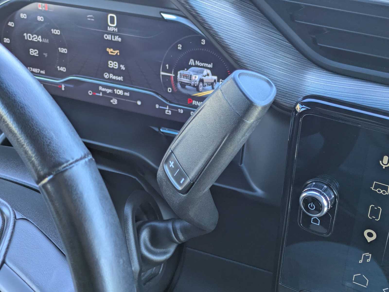 Thumbnail: 2025 GMC Sierra 3500 - 32