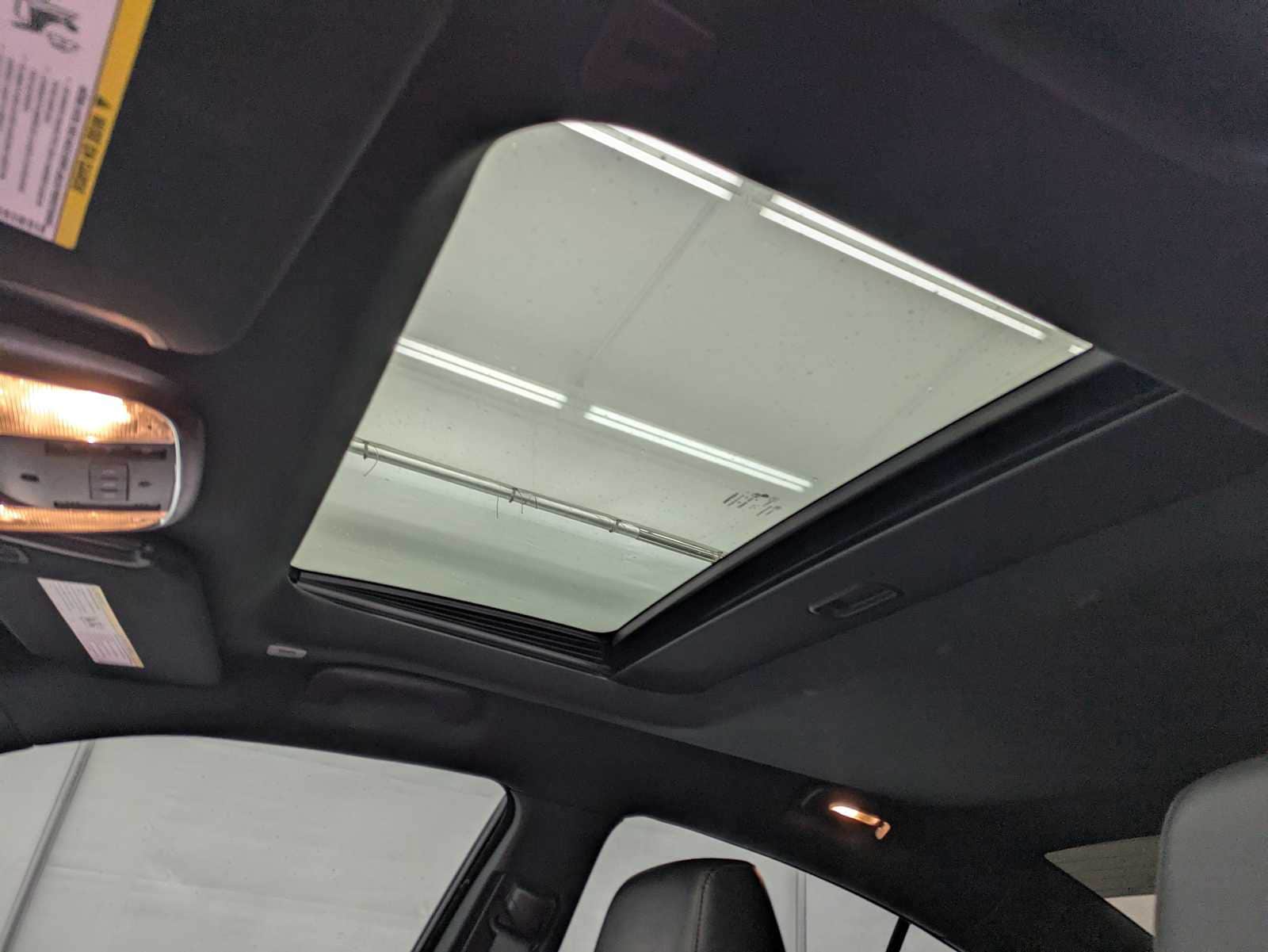 Thumbnail: 2020 Dodge Charger - 20