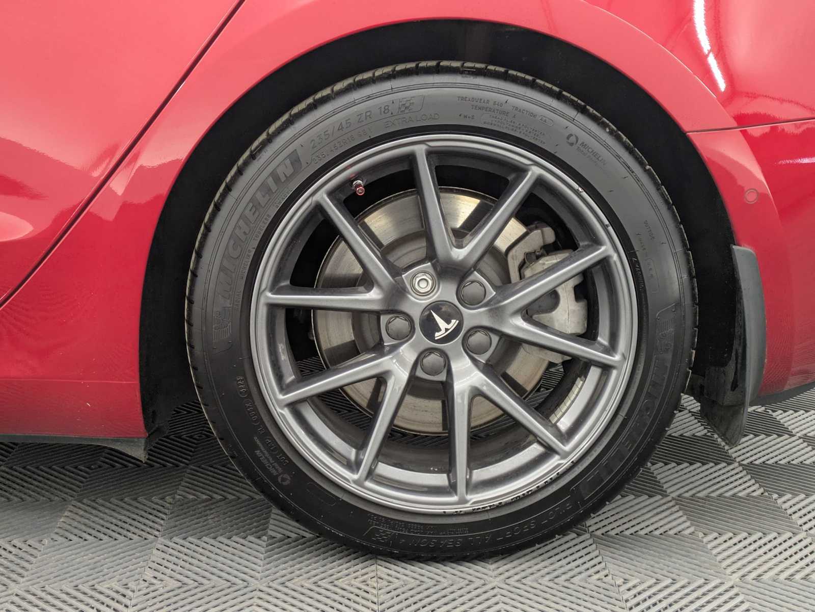 Thumbnail: 2021 Tesla Model 3 - 12