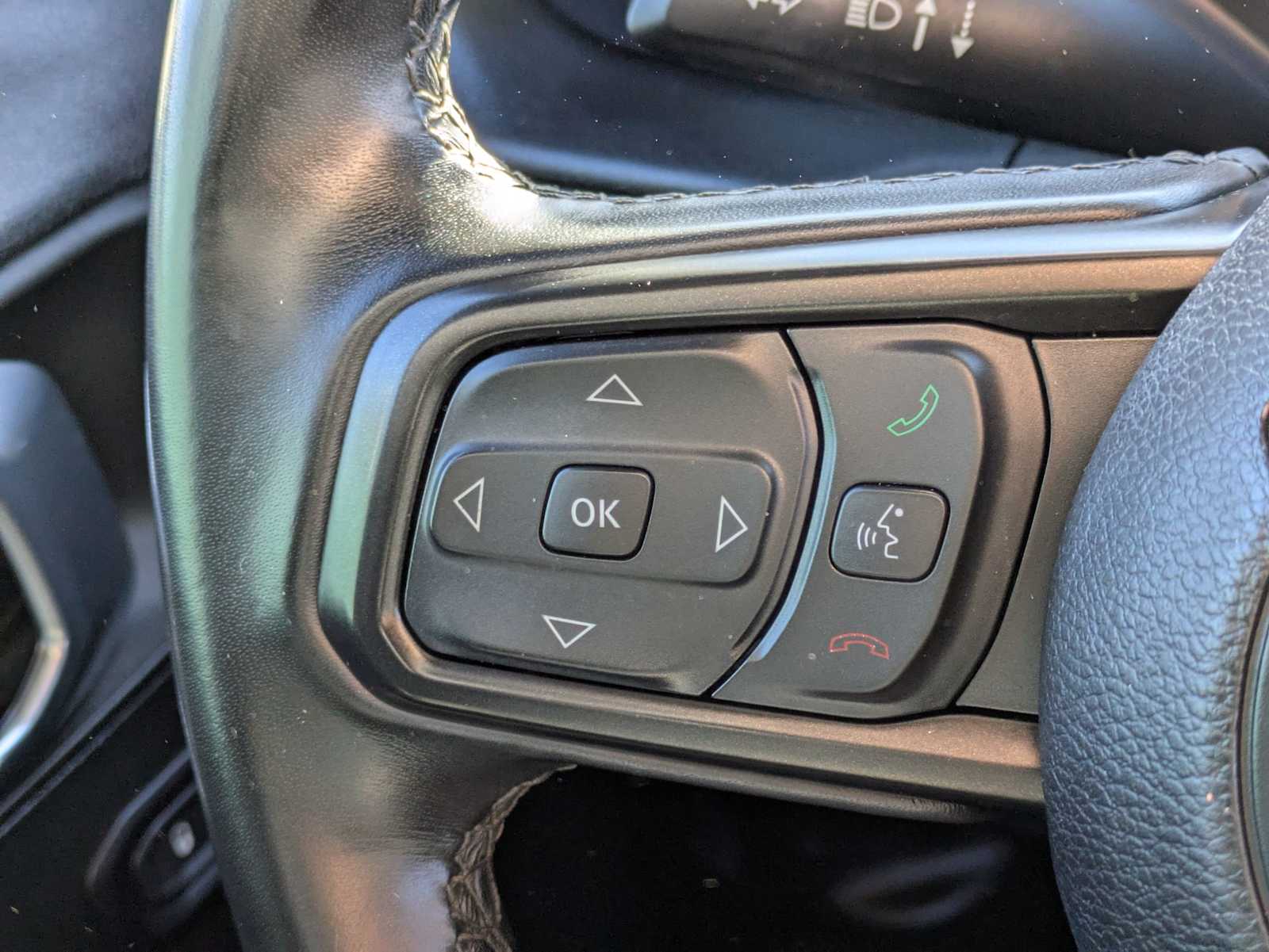 Thumbnail: 2022 Jeep Wrangler - 23