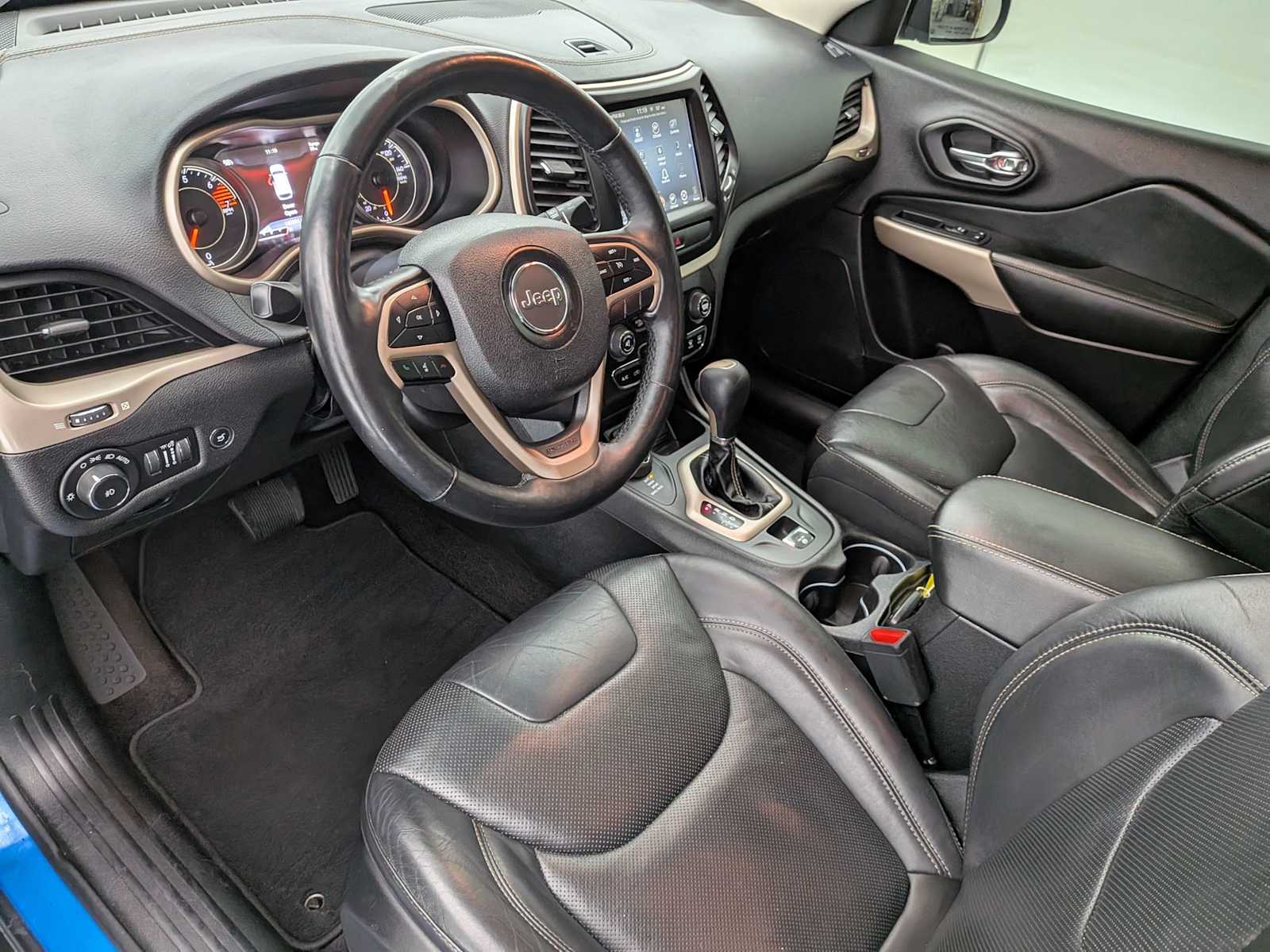 Thumbnail: 2018 Jeep Cherokee - 2