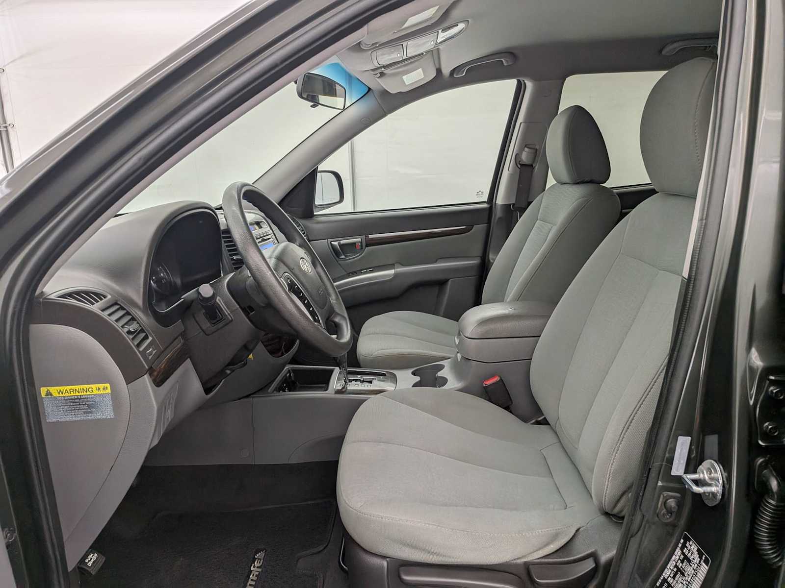 Thumbnail: 2011 Hyundai Santa Fe - 17