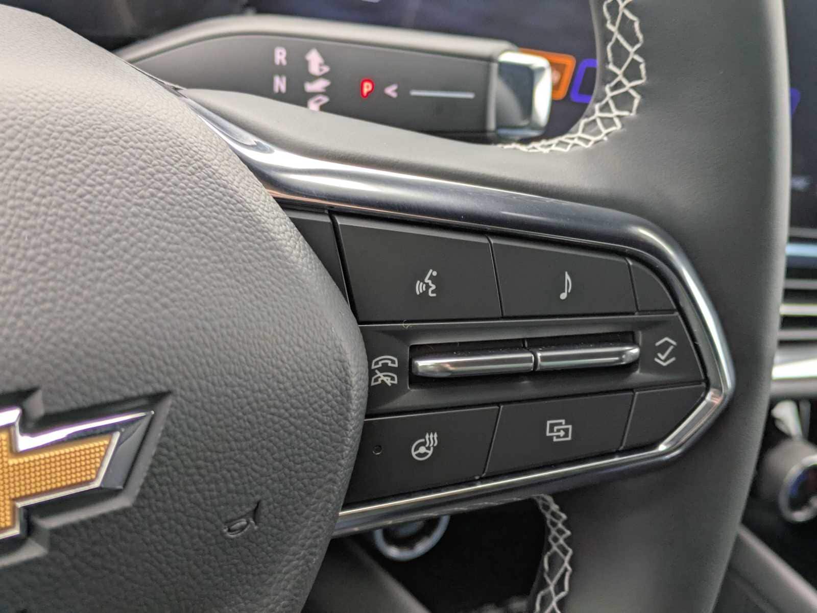 Thumbnail: 2026 Chevrolet Equinox - 25