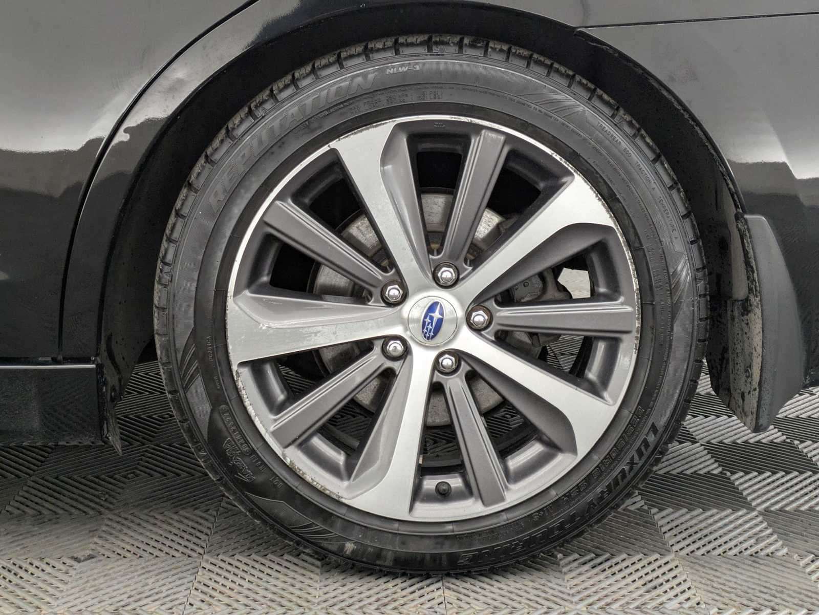 Thumbnail: 2017 Subaru Legacy - 14